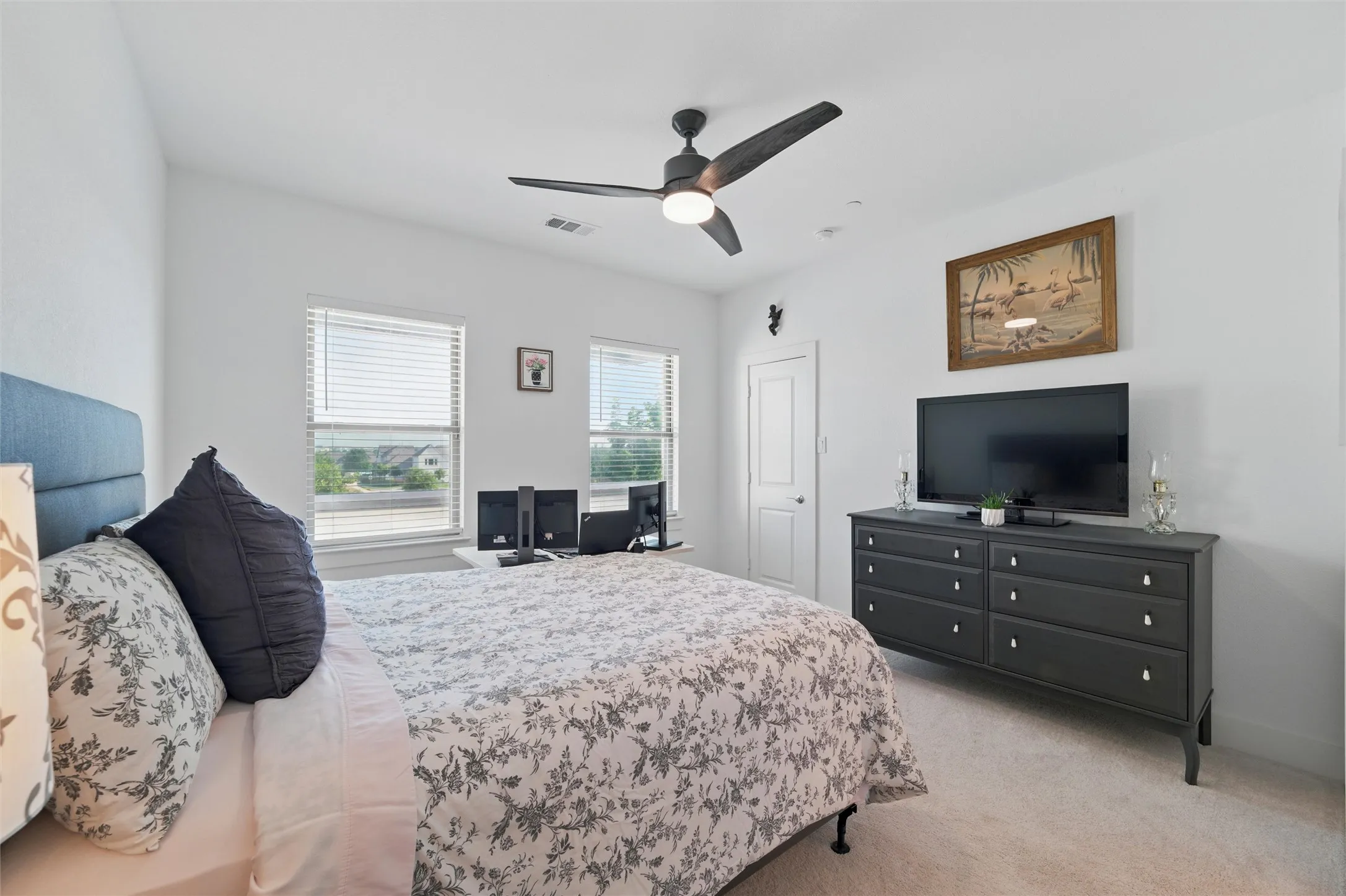 Single Family Residence For Rent in Collin County , 1078 Maverick Drive, Allen, Texas 75013, 3 Bedroom, 3 Bathroom, 2 Garage spaces, 2,000 Sqft, built in 2019, mls#21350762, Real Estate Agent in Allen, Homes For Rent in Collin county, Homes For Rent in Allen, Realtor in Allen Texas, Real Estate Brokerage Independent Realty Texas, Luminita Cordes Realtor