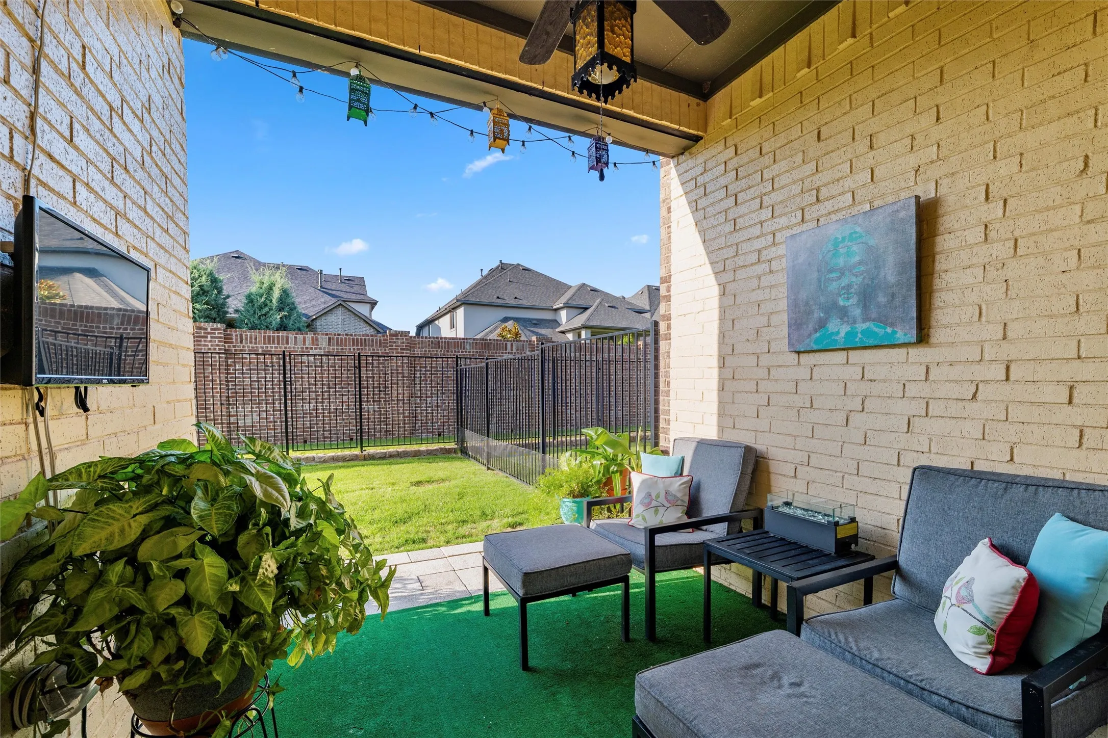 Single Family Residence For Rent in Collin County , 1078 Maverick Drive, Allen, Texas 75013, 3 Bedroom, 3 Bathroom, 2 Garage spaces, 2,000 Sqft, built in 2019, mls#21350762, Real Estate Agent in Allen, Homes For Rent in Collin county, Homes For Rent in Allen, Realtor in Allen Texas, Real Estate Brokerage Independent Realty Texas, Luminita Cordes Realtor