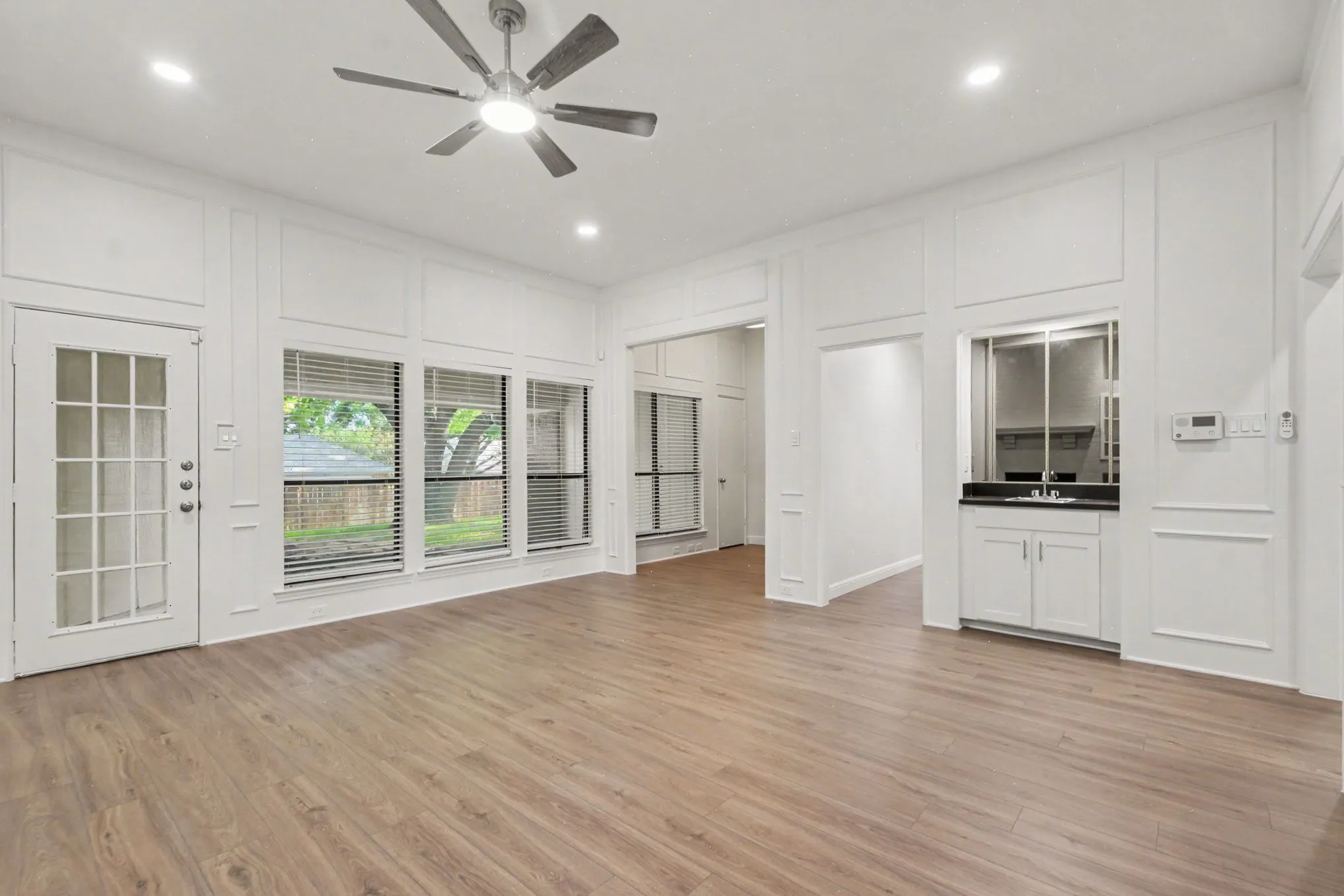 Single Family Residence For Sale in Collin County , 4425 Avonshire Lane, Plano, Texas 75093, 3 Bedroom, 2 Bathroom, 2 Garage spaces, 1,842 Sqft, built in 1983, mls#21351416, Real Estate Agent in Plano, Homes For Sale in Collin county, Homes For Sale in Plano, Realtor in Plano Texas, Real Estate Brokerage Independent Realty Texas, Luminita Cordes Realtor