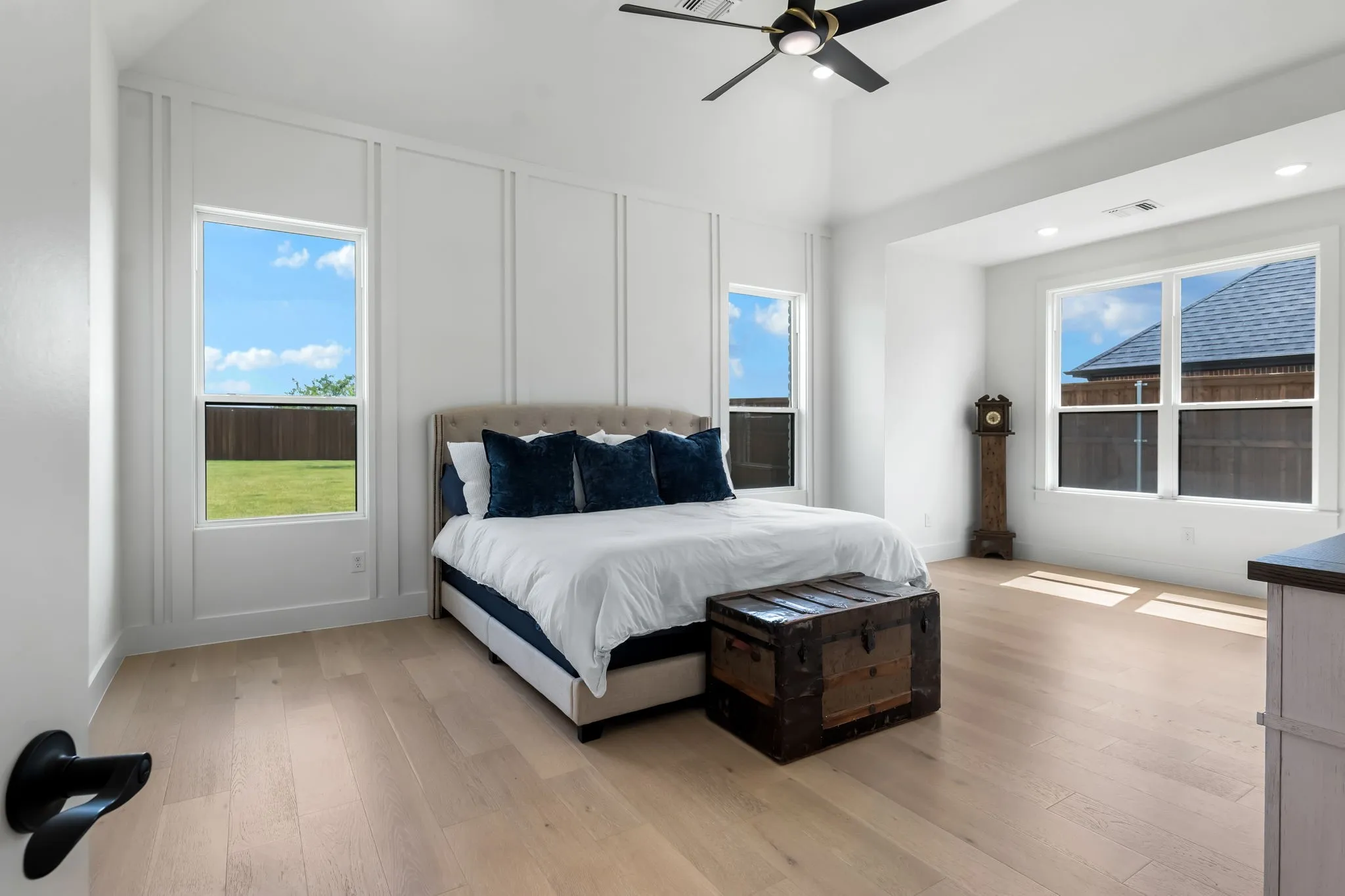 Single Family Residence For Sale in Tarrant County , 321 Wimberley Drive, Haslet, Texas 76052, 4 Bedroom, 5 Bathroom, 3 Garage spaces, 3,743 Sqft, built in 2024, mls#21351393, Real Estate Agent in Haslet, Homes For Sale in Tarrant county, Homes For Sale in Haslet, Realtor in Haslet Texas, Real Estate Brokerage Independent Realty Texas, Luminita Cordes Realtor