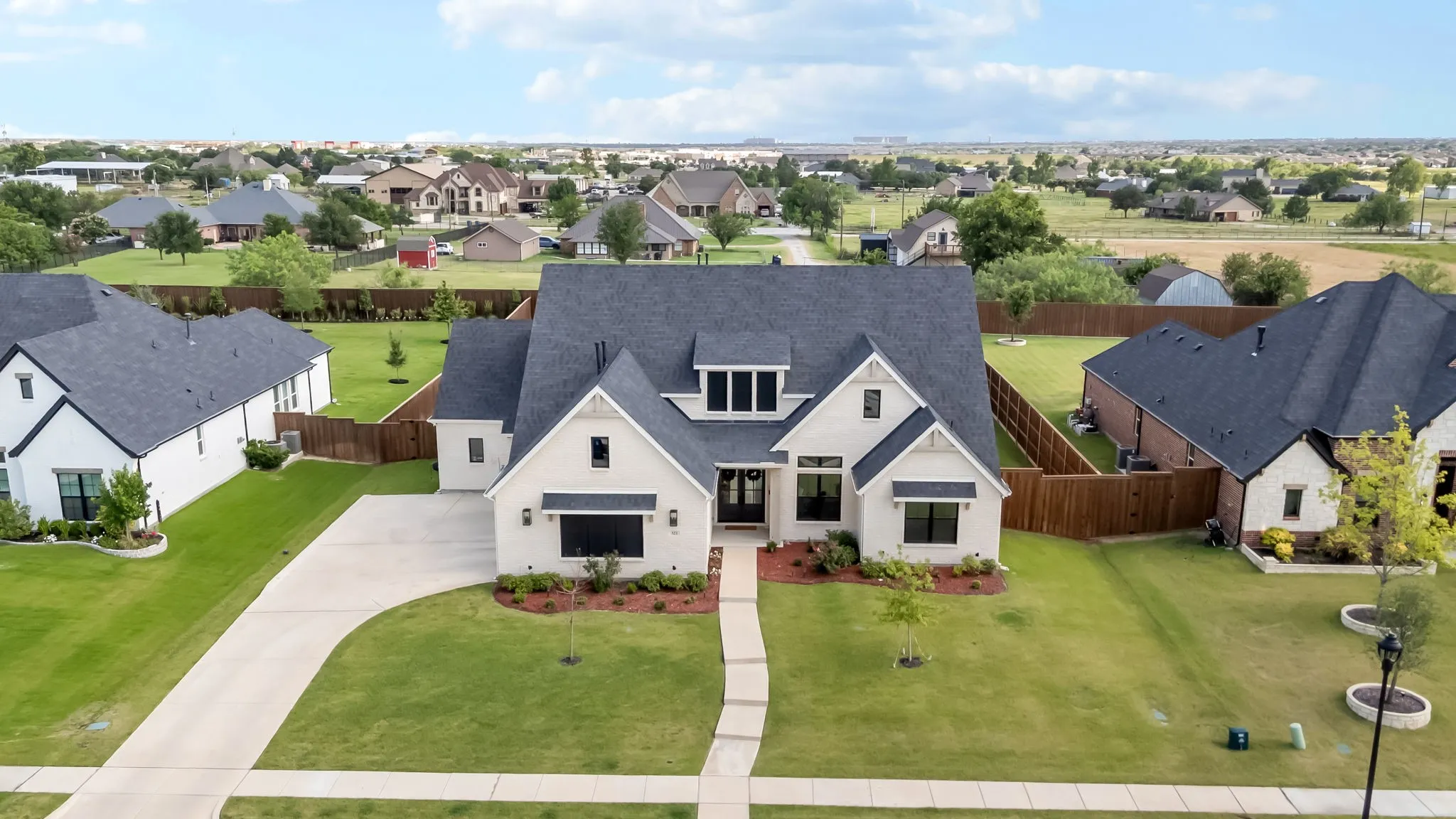 Single Family Residence For Sale in Tarrant County , 321 Wimberley Drive, Haslet, Texas 76052, 4 Bedroom, 5 Bathroom, 3 Garage spaces, 3,743 Sqft, built in 2024, mls#21351393, Real Estate Agent in Haslet, Homes For Sale in Tarrant county, Homes For Sale in Haslet, Realtor in Haslet Texas, Real Estate Brokerage Independent Realty Texas, Luminita Cordes Realtor