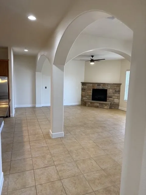 Condominium For Rent in Dallas County , 6631 Via Positano 211, Irving, Texas 75039, 2 Bedroom, 3 Bathroom, 1 Garage spaces, 1,977 Sqft, built in 2007, mls#21350488, Real Estate Agent in Irving, Homes For Rent in Dallas county, Homes For Rent in Irving, Realtor in Irving Texas, Real Estate Brokerage Independent Realty Texas, Luminita Cordes Realtor