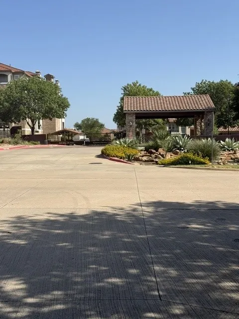 Condominium For Rent in Dallas County , 6631 Via Positano 211, Irving, Texas 75039, 2 Bedroom, 3 Bathroom, 1 Garage spaces, 1,977 Sqft, built in 2007, mls#21350488, Real Estate Agent in Irving, Homes For Rent in Dallas county, Homes For Rent in Irving, Realtor in Irving Texas, Real Estate Brokerage Independent Realty Texas, Luminita Cordes Realtor
