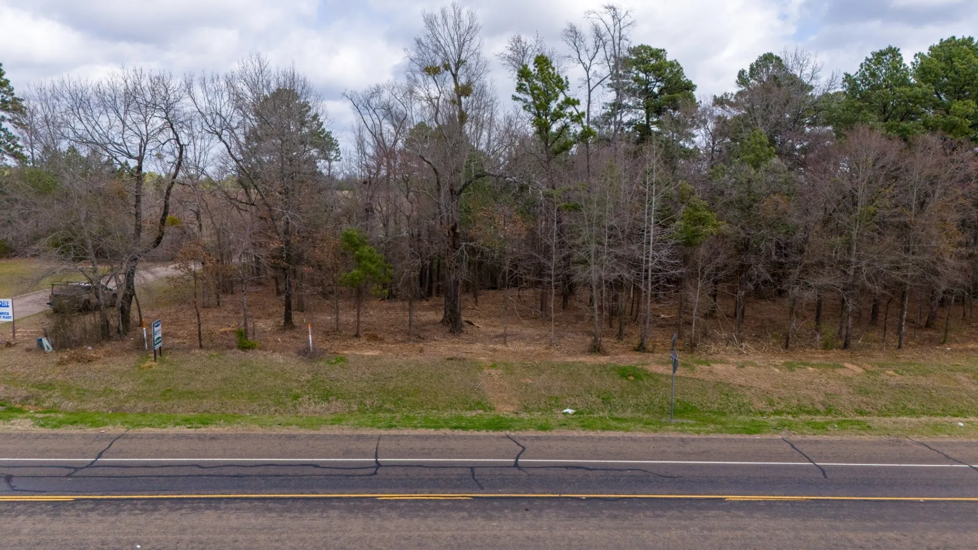 Unimproved Land For Sale in Gregg County , 3363 Fm 349, Kilgore, Texas 75662, 0, 0, Garage spaces, 0 Sqft, built in 0, Price $295,000, mls#21351426, Real Estate Agent in Kilgore, Homes For Sale in Gregg county, Homes For Sale in Kilgore, Realtor in Kilgore Texas, Real Estate Brokerage Independent Realty Texas, Luminita Cordes Realtor