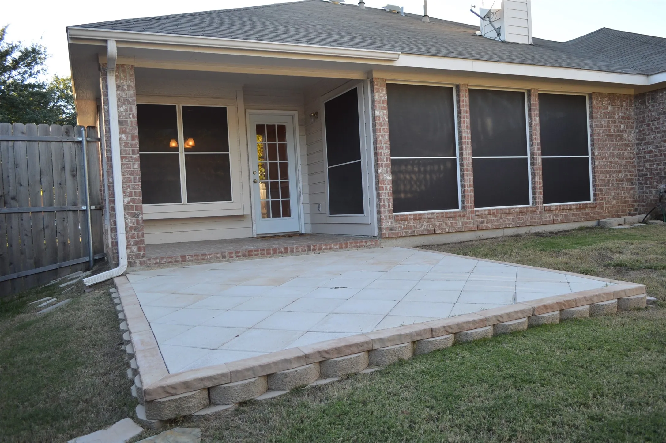 Single Family Residence For Rent in Collin County , 7512 Sonoma Valley Drive, Frisco, Texas 75035, 3 Bedroom, 2 Bathroom, 2 Garage spaces, 2,212 Sqft, built in 1997, mls#21351427, Real Estate Agent in Frisco, Homes For Rent in Collin county, Homes For Rent in Frisco, Realtor in Frisco Texas, Real Estate Brokerage Independent Realty Texas, Luminita Cordes Realtor