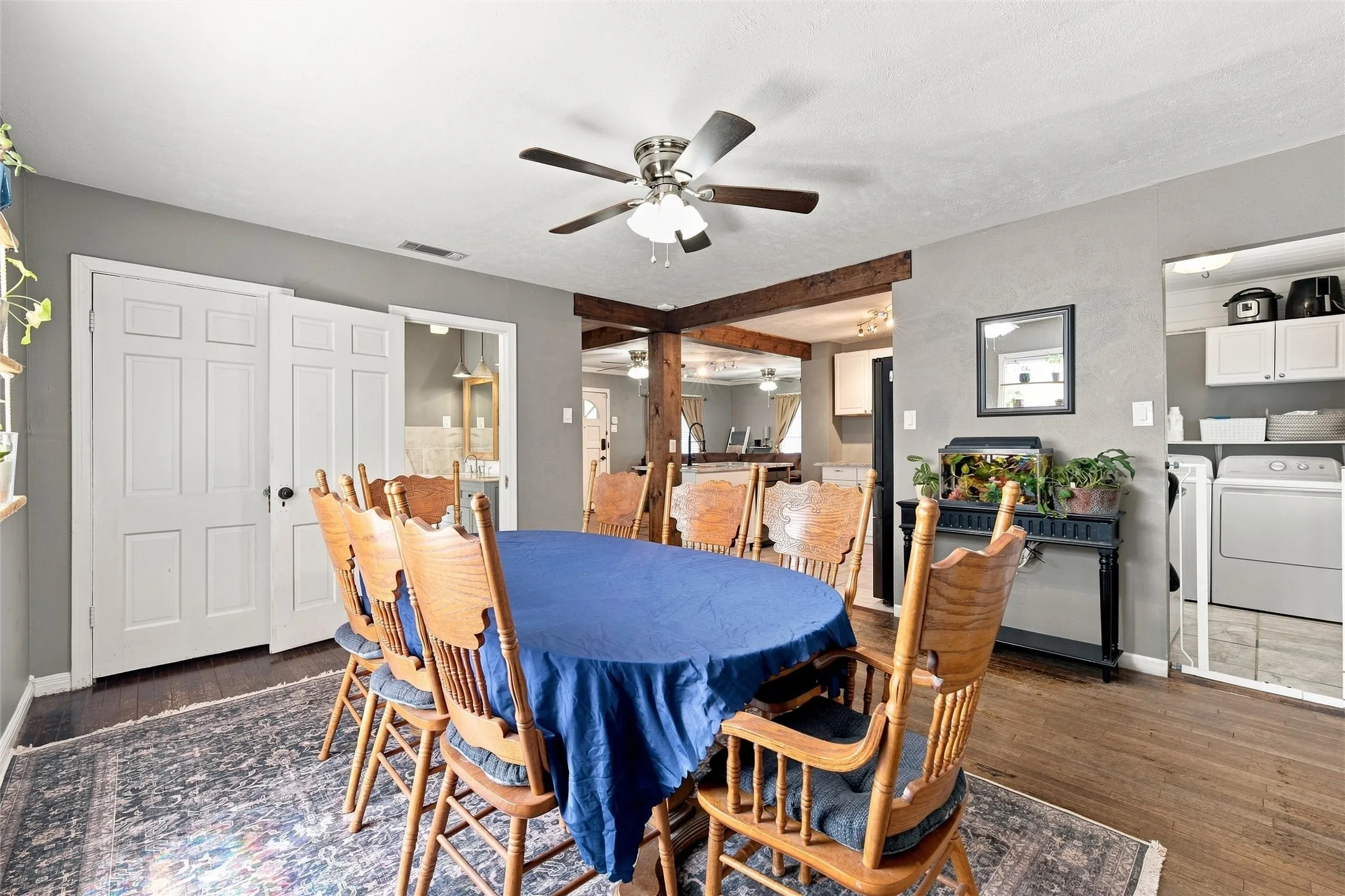 Single Family Residence For Sale in Mc Lennan County , 3116 Summer Avenue, Waco, Texas 76708, 3 Bedroom, 1 Bathroom, Garage spaces, 1,138 Sqft, built in 1950, mls#21350825, Real Estate Agent in Waco, Homes For Sale in Mc Lennan county, Homes For Sale in Waco, Realtor in Waco Texas, Real Estate Brokerage Independent Realty Texas, Luminita Cordes Realtor