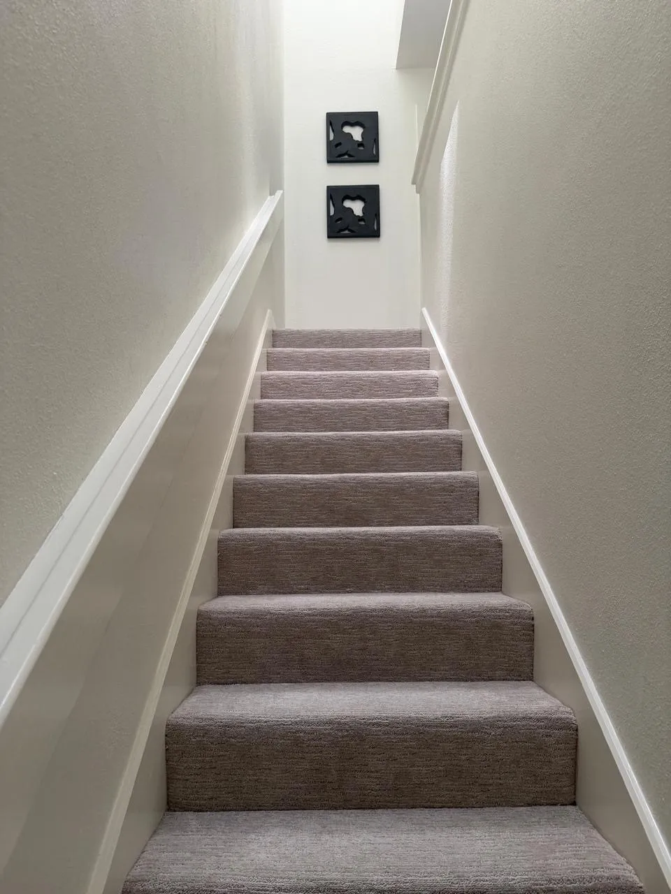 Townhouse For Sale in Tarrant County , 2633 Mccart Avenue, Fort Worth, Texas 76110, 2 Bedroom, 3 Bathroom, 2 Garage spaces, 1,680 Sqft, built in 1983, mls#21349084, Real Estate Agent in Fort Worth, Homes For Sale in Tarrant county, Homes For Sale in Fort Worth, Realtor in Fort Worth Texas, Real Estate Brokerage Independent Realty Texas, Luminita Cordes Realtor