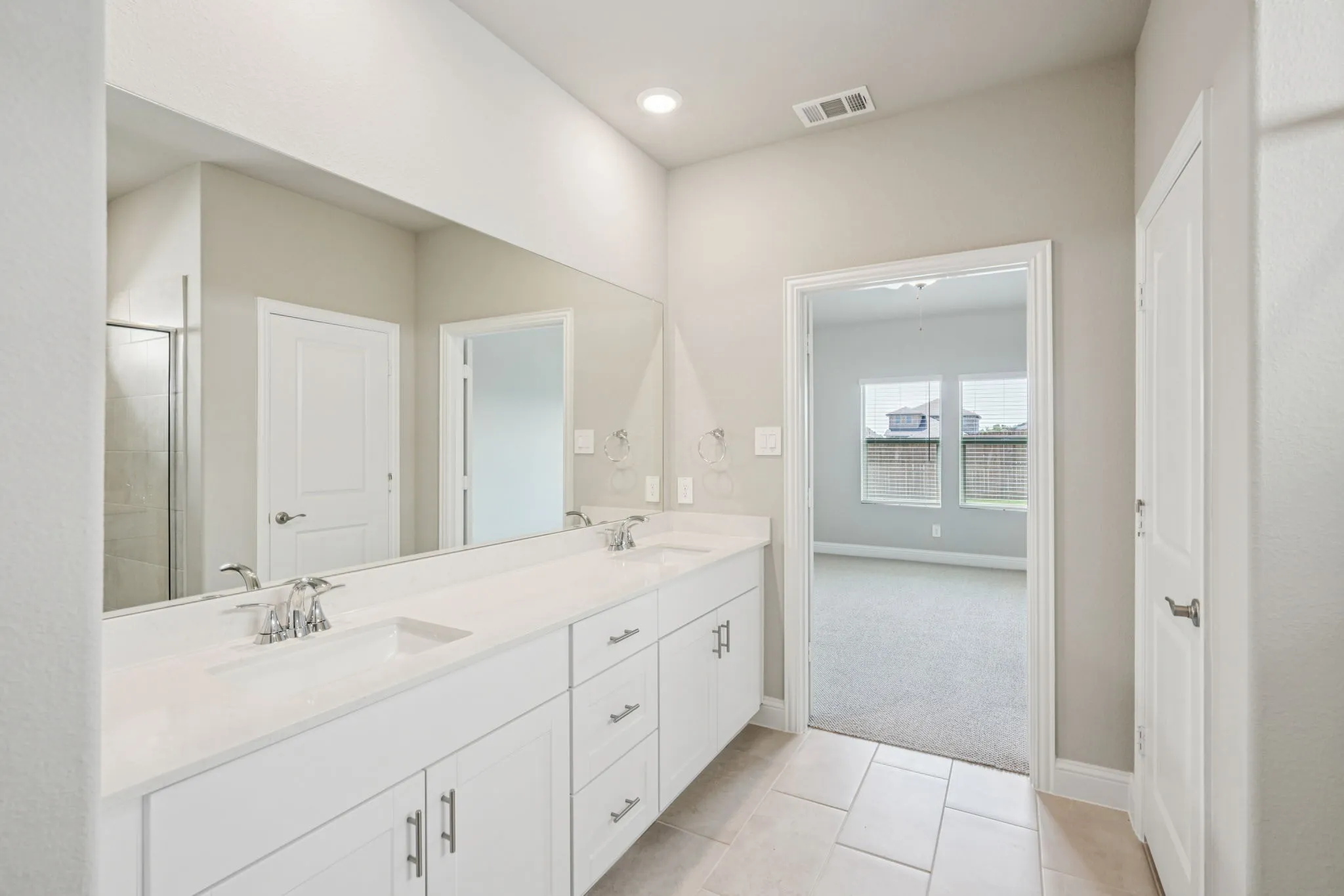 Photo is not of the actual home, but is an inspirational photo of builder’s model home and may depict options, furnishings, and/or decorator features that are not included.