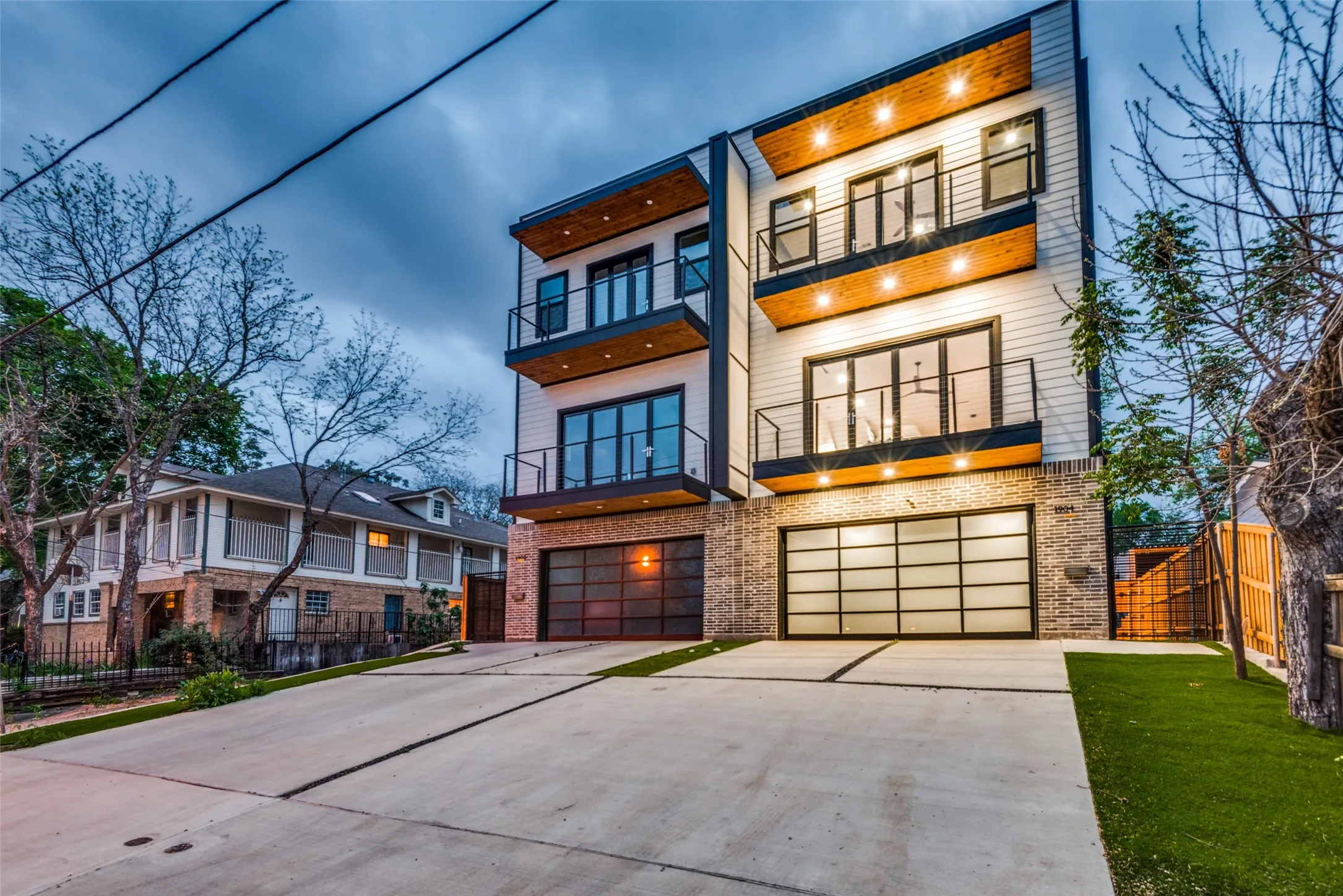 Single Family Residence For Rent in Dallas County , 1904 Pollard Street, Dallas, Texas 75208, 3 Bedroom, 4 Bathroom, 2 Garage spaces, 2,484 Sqft, built in 2022, mls#21346963, Real Estate Agent in Dallas, Homes For Rent in Dallas county, Homes For Rent in Dallas, Realtor in Dallas Texas, Real Estate Brokerage Independent Realty Texas, Luminita Cordes Realtor