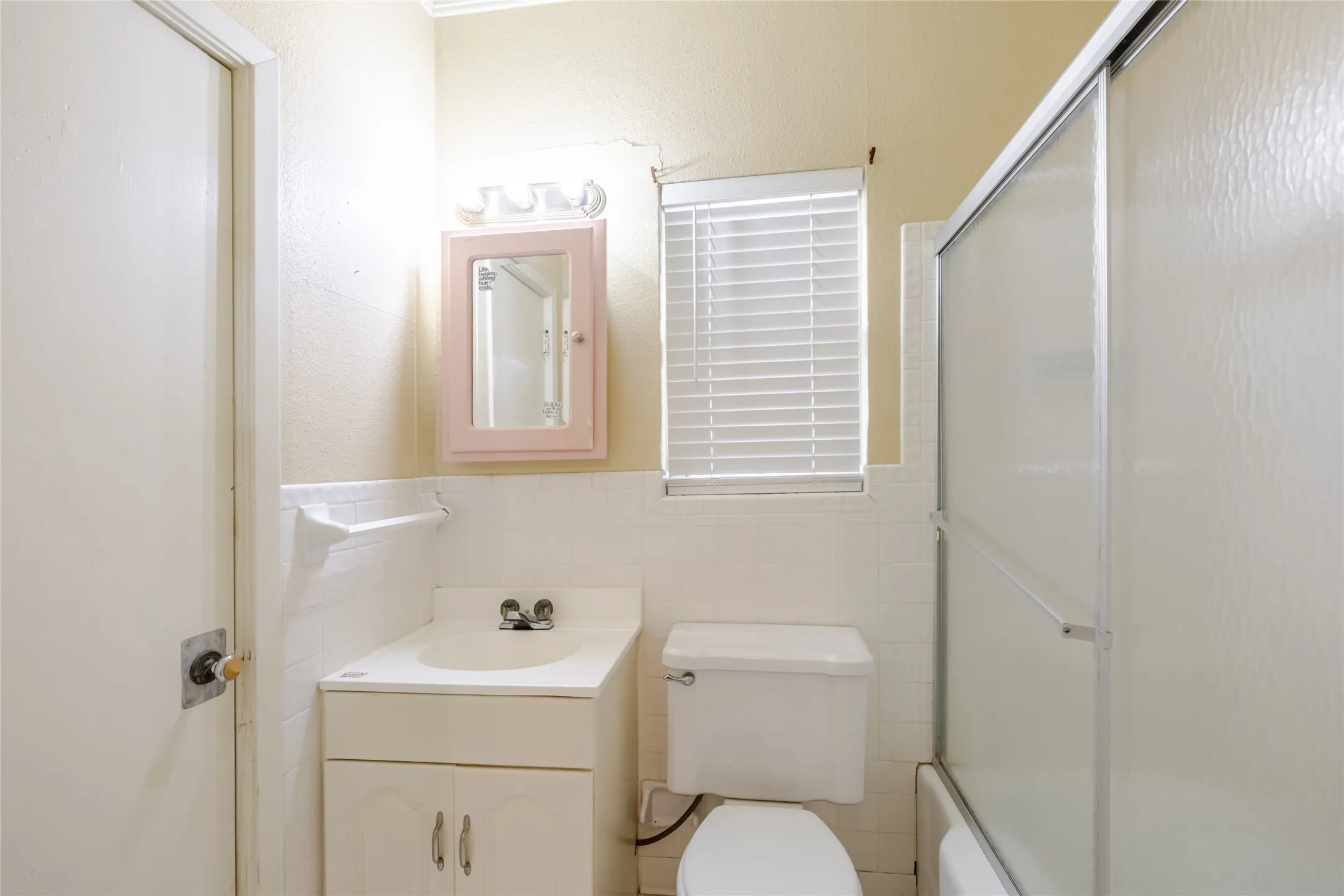Single Family Residence For Sale in Eastland County , 1308 W 14th Street, Cisco, Texas 76437, 4 Bedroom, 3 Bathroom, Garage spaces, 2,646 Sqft, built in 1980, mls#21350528, Real Estate Agent in Cisco, Homes For Sale in Eastland county, Homes For Sale in Cisco, Realtor in Cisco Texas, Real Estate Brokerage Independent Realty Texas, Luminita Cordes Realtor