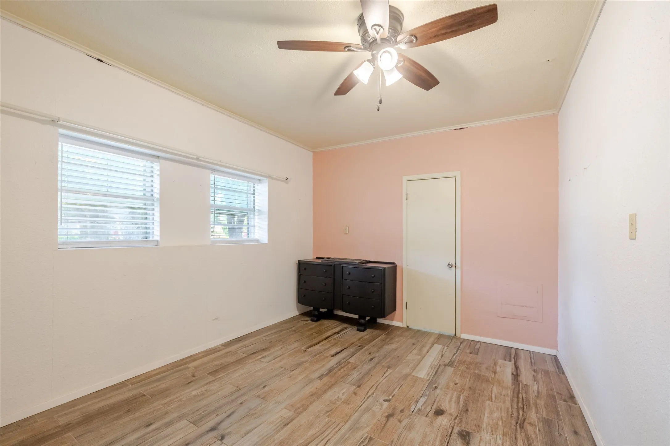Single Family Residence For Sale in Eastland County , 1308 W 14th Street, Cisco, Texas 76437, 4 Bedroom, 3 Bathroom, Garage spaces, 2,646 Sqft, built in 1980, mls#21350528, Real Estate Agent in Cisco, Homes For Sale in Eastland county, Homes For Sale in Cisco, Realtor in Cisco Texas, Real Estate Brokerage Independent Realty Texas, Luminita Cordes Realtor