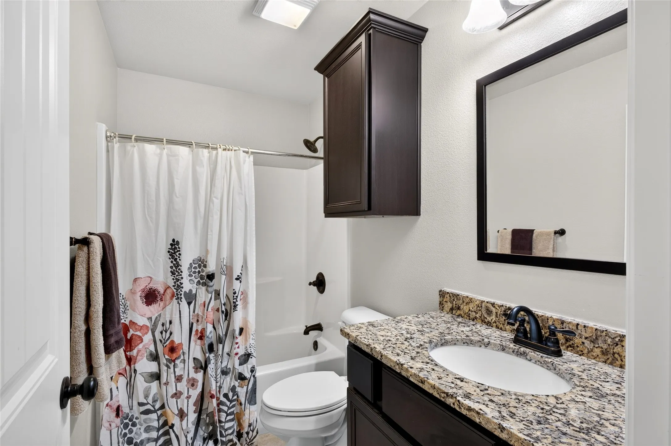 Guest bath in hallway