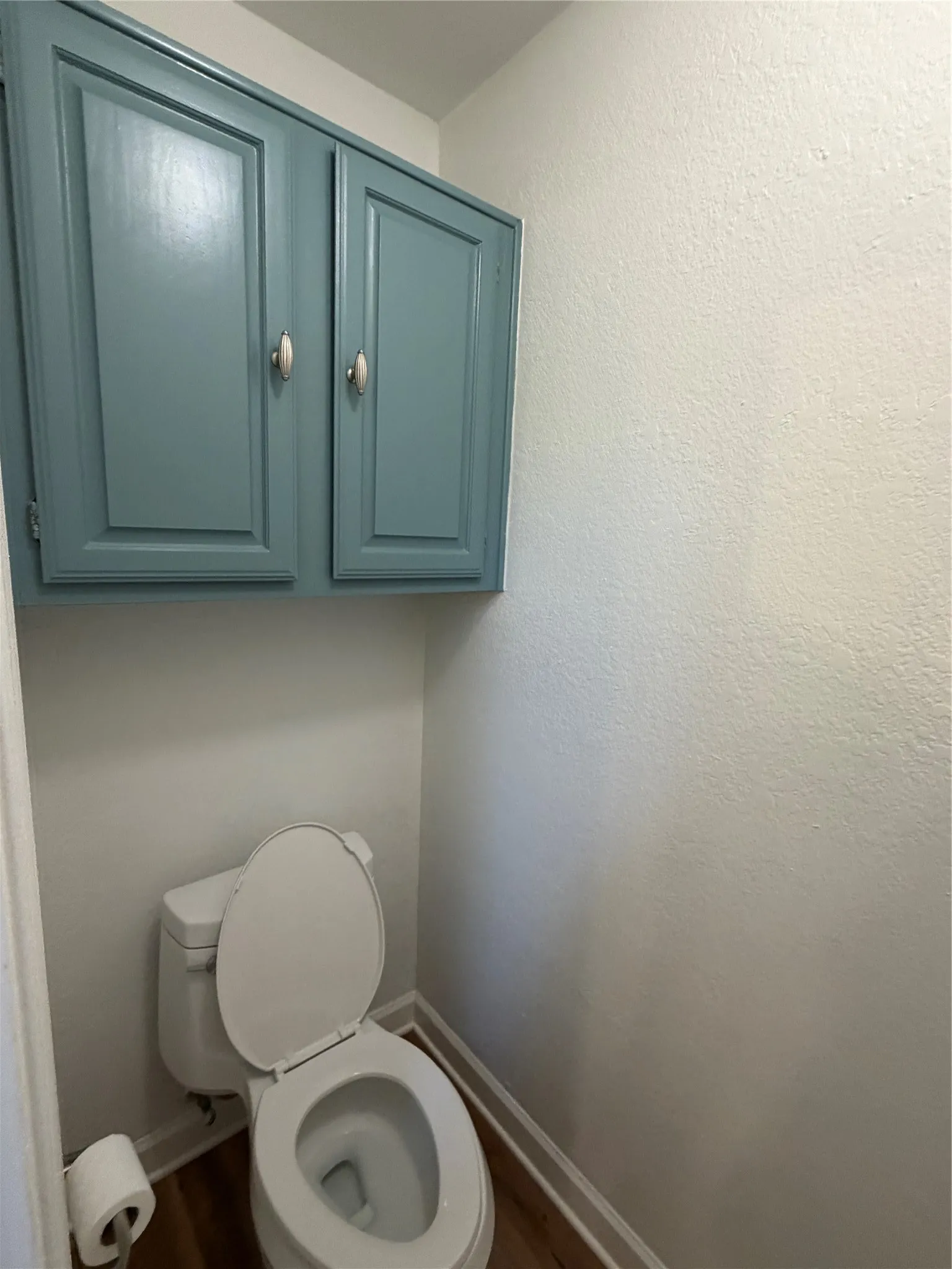 Townhouse For Rent in Collin County , 17715 Windflower Way 107, Dallas, Texas 75252, 3 Bedroom, 3 Bathroom, 2 Garage spaces, 2,374 Sqft, built in 1985, mls#21351454, Real Estate Agent in Dallas, Homes For Rent in Collin county, Homes For Rent in Dallas, Realtor in Dallas Texas, Real Estate Brokerage Independent Realty Texas, Luminita Cordes Realtor