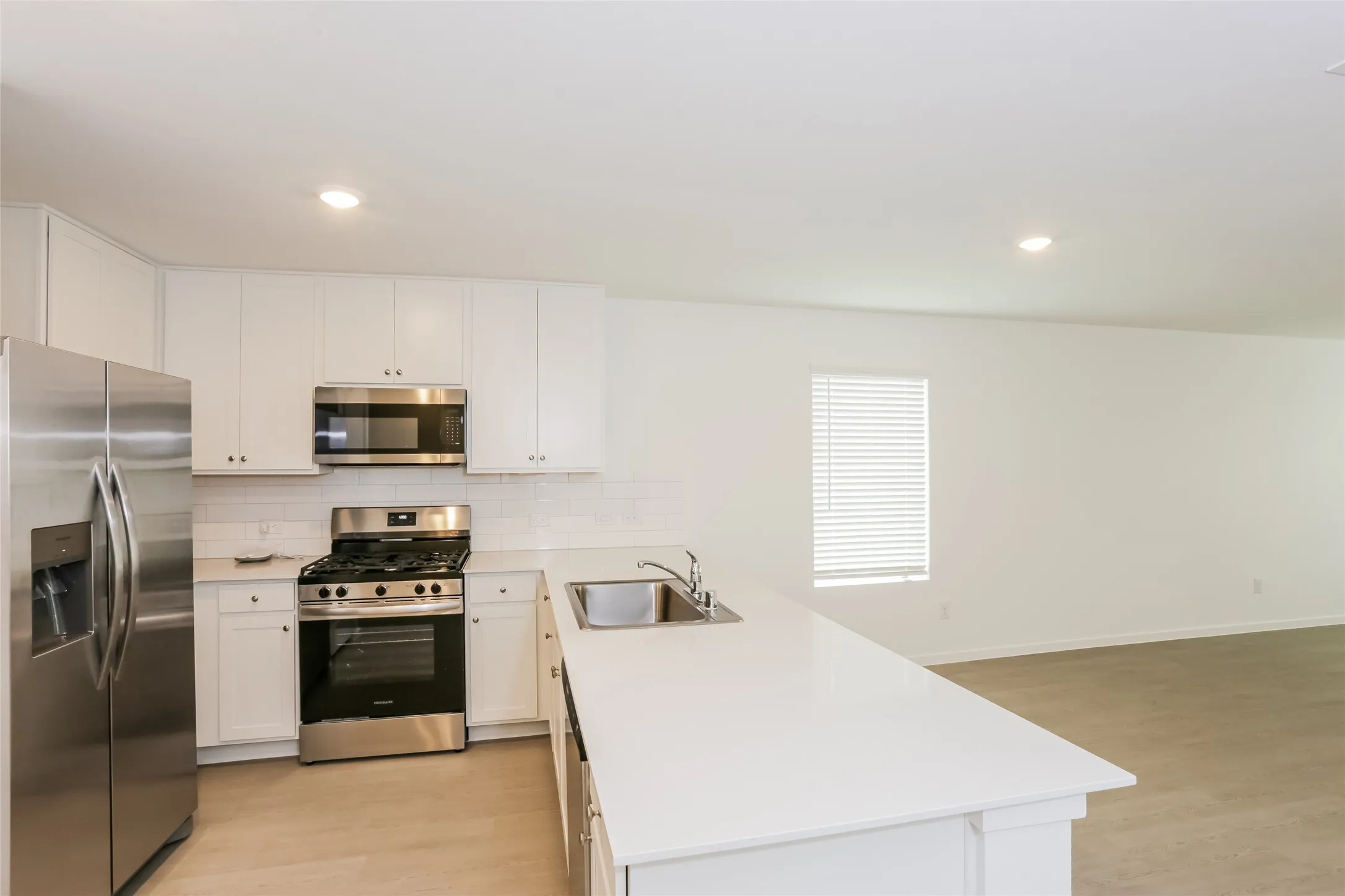 Single Family Residence For Rent in Tarrant County , 15208 Grappling Irons Lane, Haslet, Texas 76052, 3 Bedroom, 2 Bathroom, 2 Garage spaces, 1,522 Sqft, built in 2026, mls#21351462, Real Estate Agent in Haslet, Homes For Rent in Tarrant county, Homes For Rent in Haslet, Realtor in Haslet Texas, Real Estate Brokerage Independent Realty Texas, Luminita Cordes Realtor