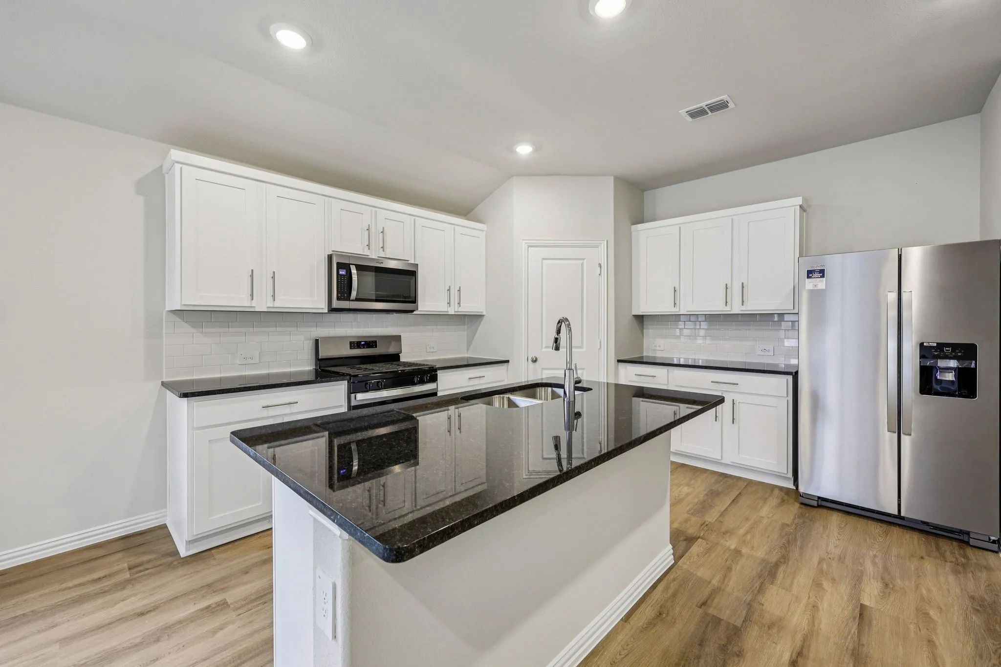 Single Family Residence For Sale in Kaufman County , 1580 Coldwater Way, Crandall, Texas 75114, 3 Bedroom, 2 Bathroom, 2 Garage spaces, 1,833 Sqft, built in 2026, mls#21350899, Real Estate Agent in Crandall, Homes For Sale in Kaufman county, Homes For Sale in Crandall, Realtor in Crandall Texas, Real Estate Brokerage Independent Realty Texas, Luminita Cordes Realtor