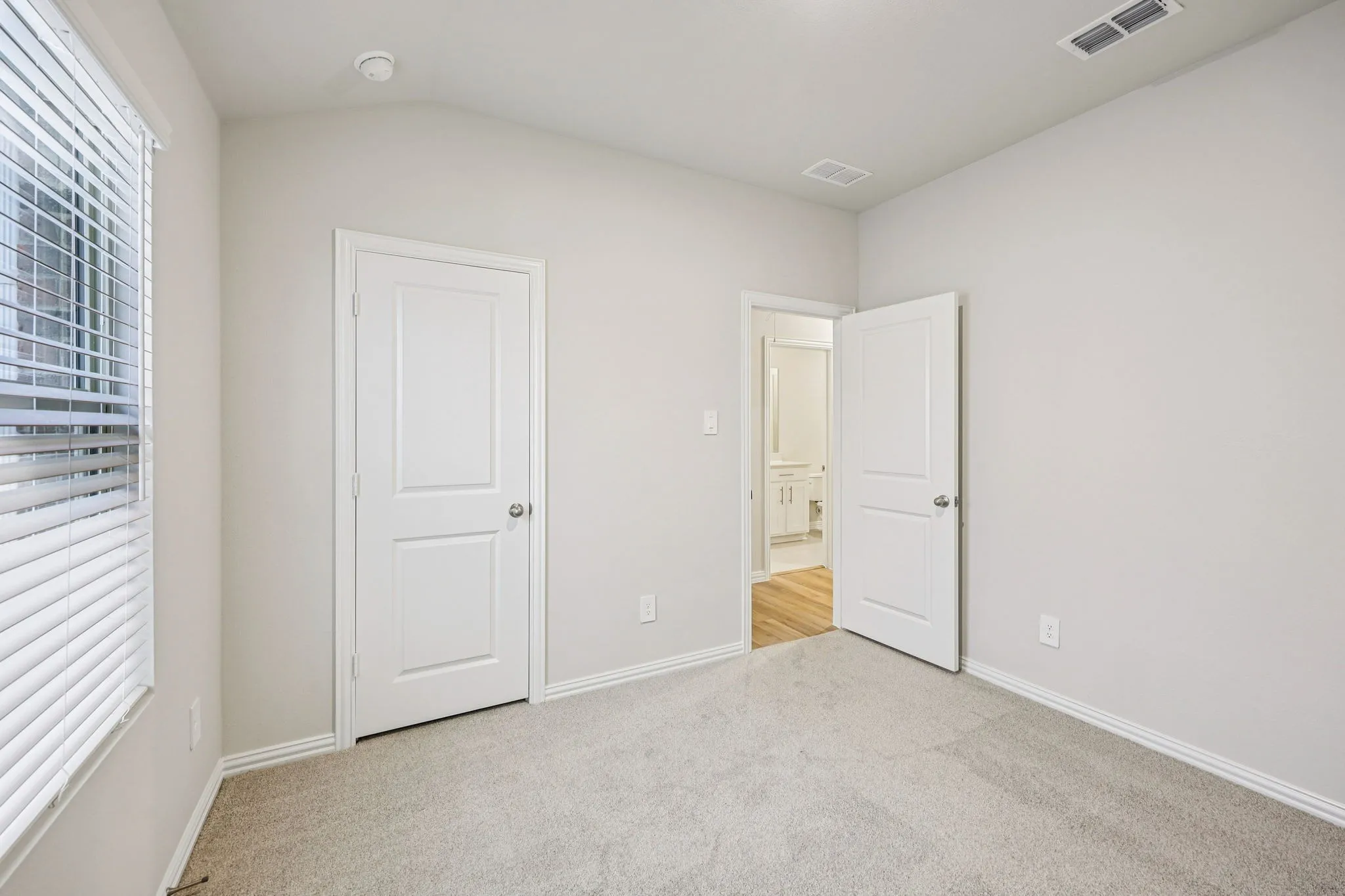 Photo is not of the actual home, but is an inspirational photo of builder’s model home and may depict options, furnishings, and/or decorator features that are not included.