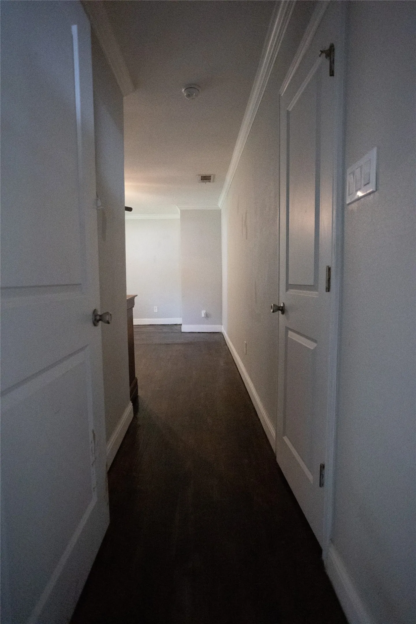 Single Family Residence For Sale in Tarrant County , 2121 San Jose, Fort Worth, Texas 76112, 3 Bedroom, 2 Bathroom, Garage spaces, 1,231 Sqft, built in 1951, mls#21351430, Real Estate Agent in Fort Worth, Homes For Sale in Tarrant county, Homes For Sale in Fort Worth, Realtor in Fort Worth Texas, Real Estate Brokerage Independent Realty Texas, Luminita Cordes Realtor