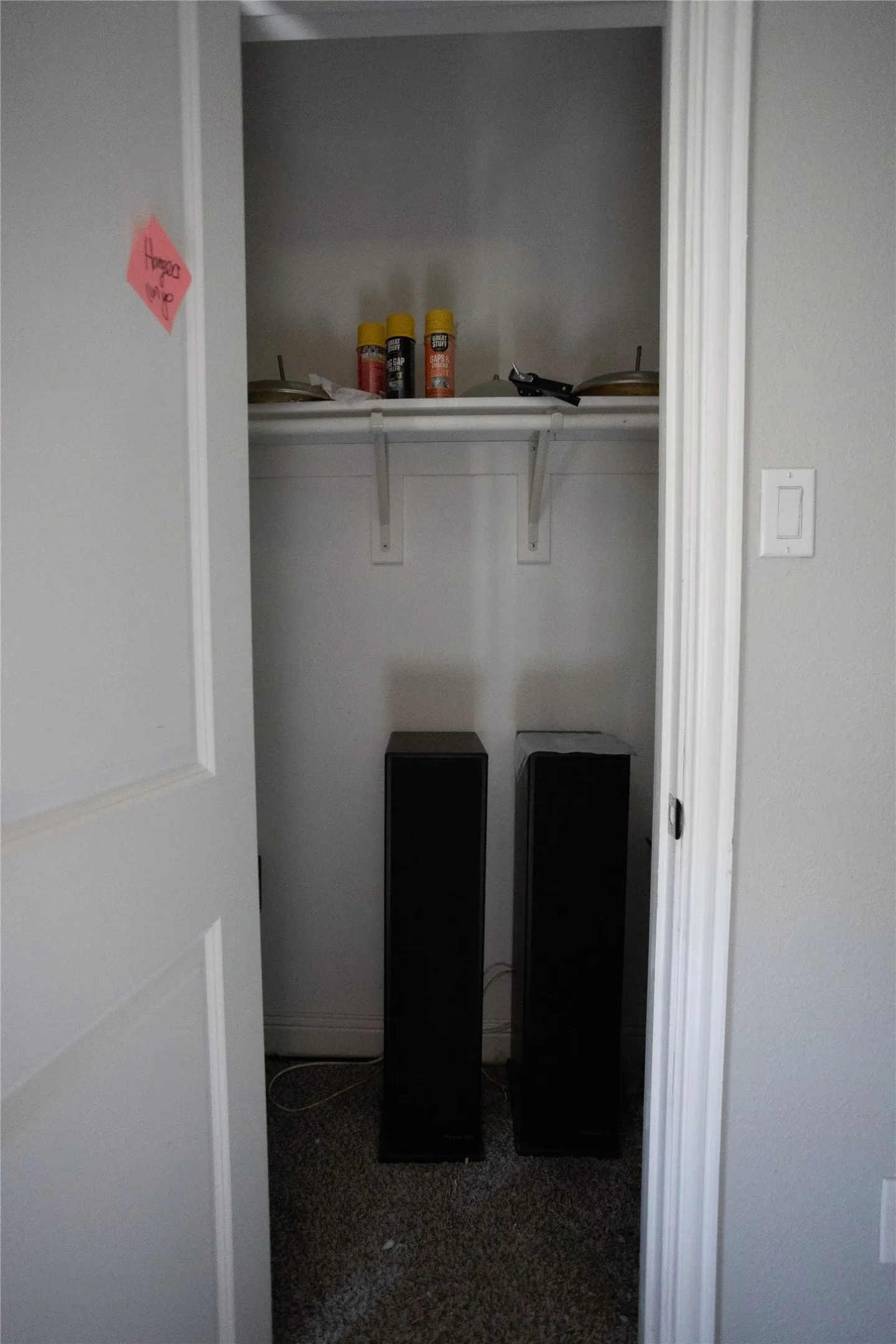 Single Family Residence For Sale in Tarrant County , 2121 San Jose, Fort Worth, Texas 76112, 3 Bedroom, 2 Bathroom, Garage spaces, 1,231 Sqft, built in 1951, mls#21351430, Real Estate Agent in Fort Worth, Homes For Sale in Tarrant county, Homes For Sale in Fort Worth, Realtor in Fort Worth Texas, Real Estate Brokerage Independent Realty Texas, Luminita Cordes Realtor