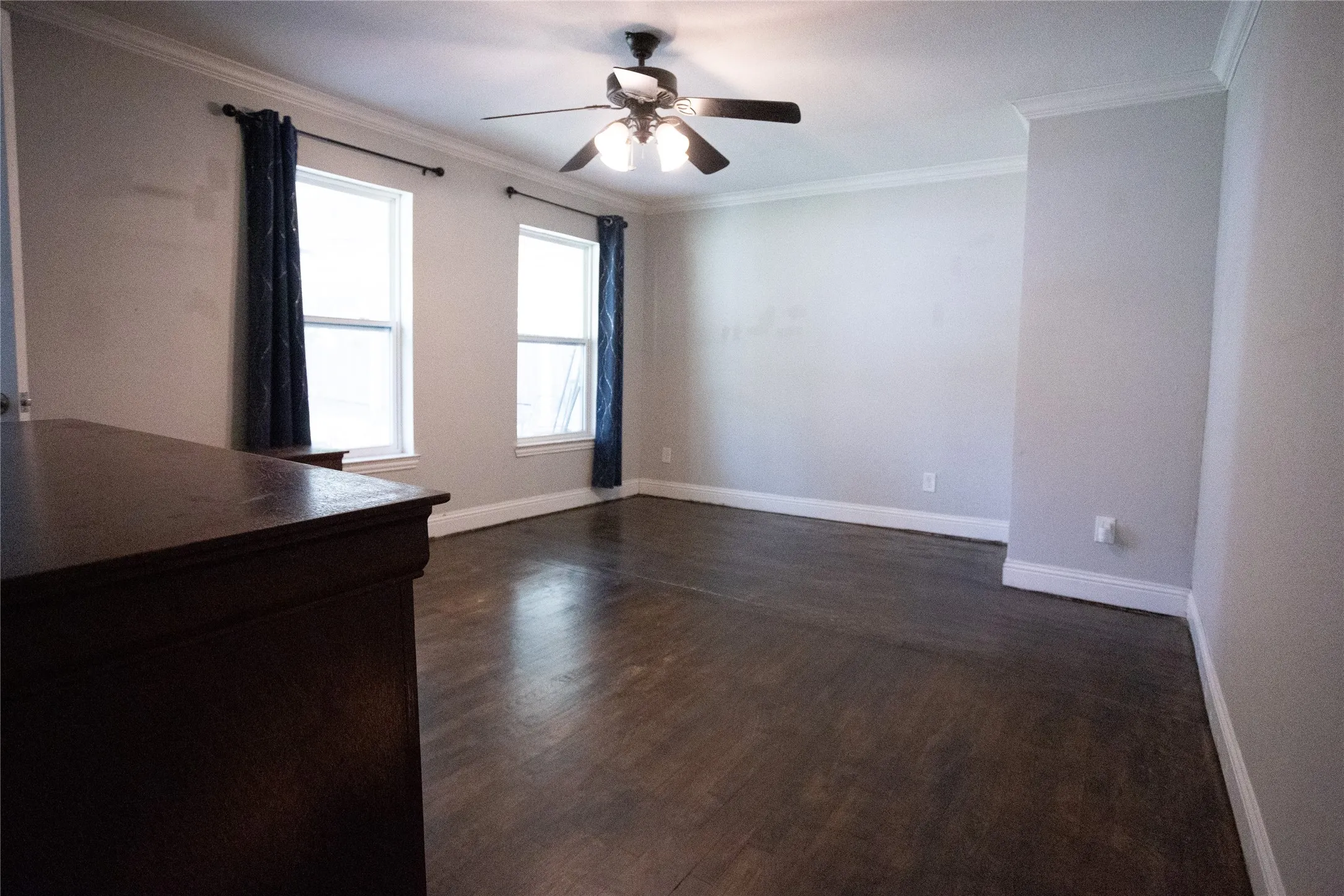 Single Family Residence For Sale in Tarrant County , 2121 San Jose, Fort Worth, Texas 76112, 3 Bedroom, 2 Bathroom, Garage spaces, 1,231 Sqft, built in 1951, mls#21351430, Real Estate Agent in Fort Worth, Homes For Sale in Tarrant county, Homes For Sale in Fort Worth, Realtor in Fort Worth Texas, Real Estate Brokerage Independent Realty Texas, Luminita Cordes Realtor