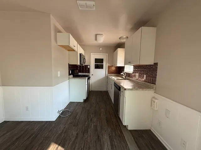 Single Family Residence For Rent in Taylor County , 2333 Marsalis Drive, Abilene, Texas 79603, 3 Bedroom, 2 Bathroom, 1 Garage spaces, 1,336 Sqft, built in 1961, mls#21351468, Real Estate Agent in Abilene, Homes For Rent in Taylor county, Homes For Rent in Abilene, Realtor in Abilene Texas, Real Estate Brokerage Independent Realty Texas, Luminita Cordes Realtor