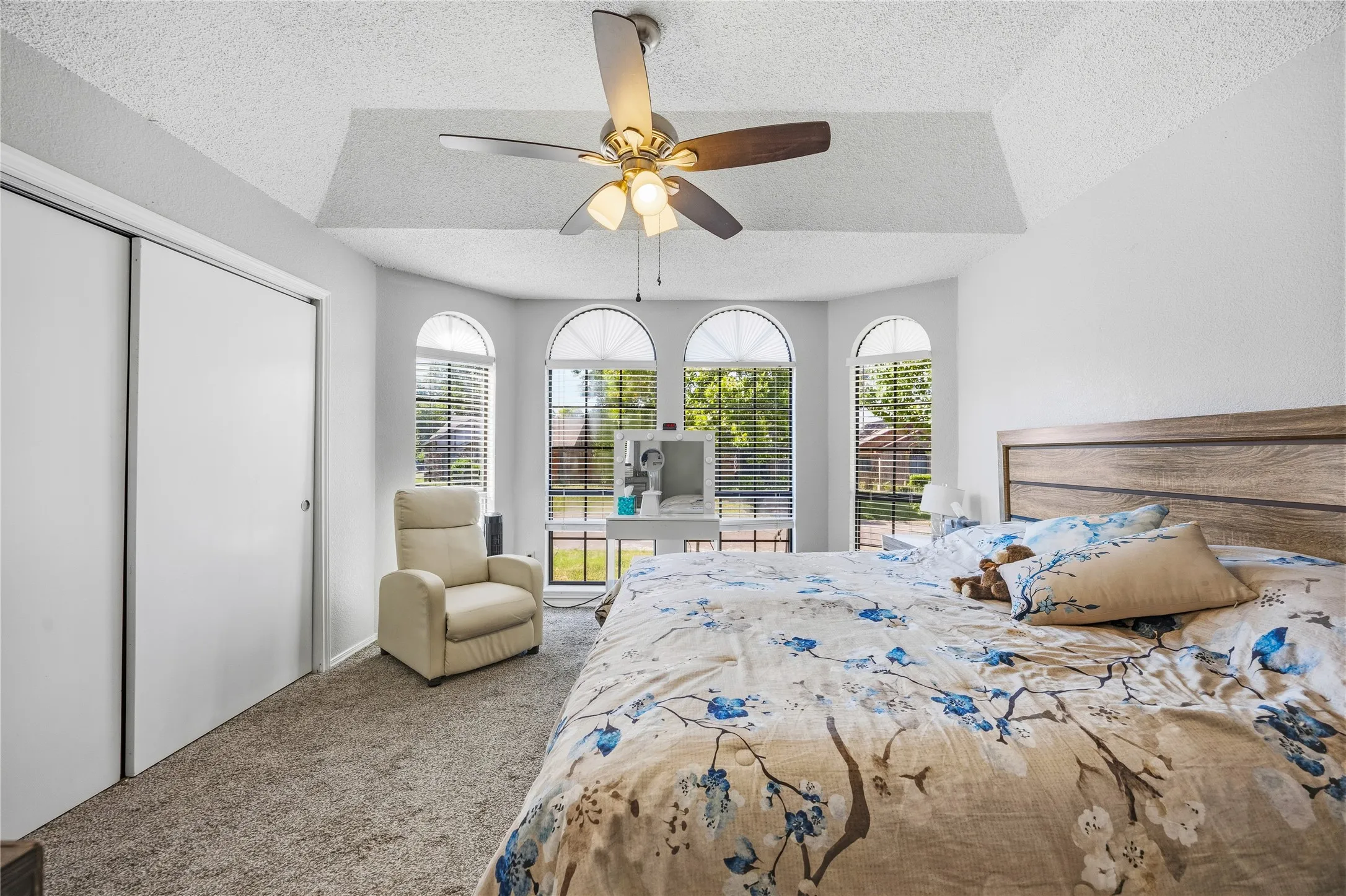 Single Family Residence For Sale in Tarrant County , 4787 Wineberry Drive, Fort Worth, Texas 76137, 4 Bedroom, 2 Bathroom, 2 Garage spaces, 1,692 Sqft, built in 1986, mls#21351052, Real Estate Agent in Fort Worth, Homes For Sale in Tarrant county, Homes For Sale in Fort Worth, Realtor in Fort Worth Texas, Real Estate Brokerage Independent Realty Texas, Luminita Cordes Realtor