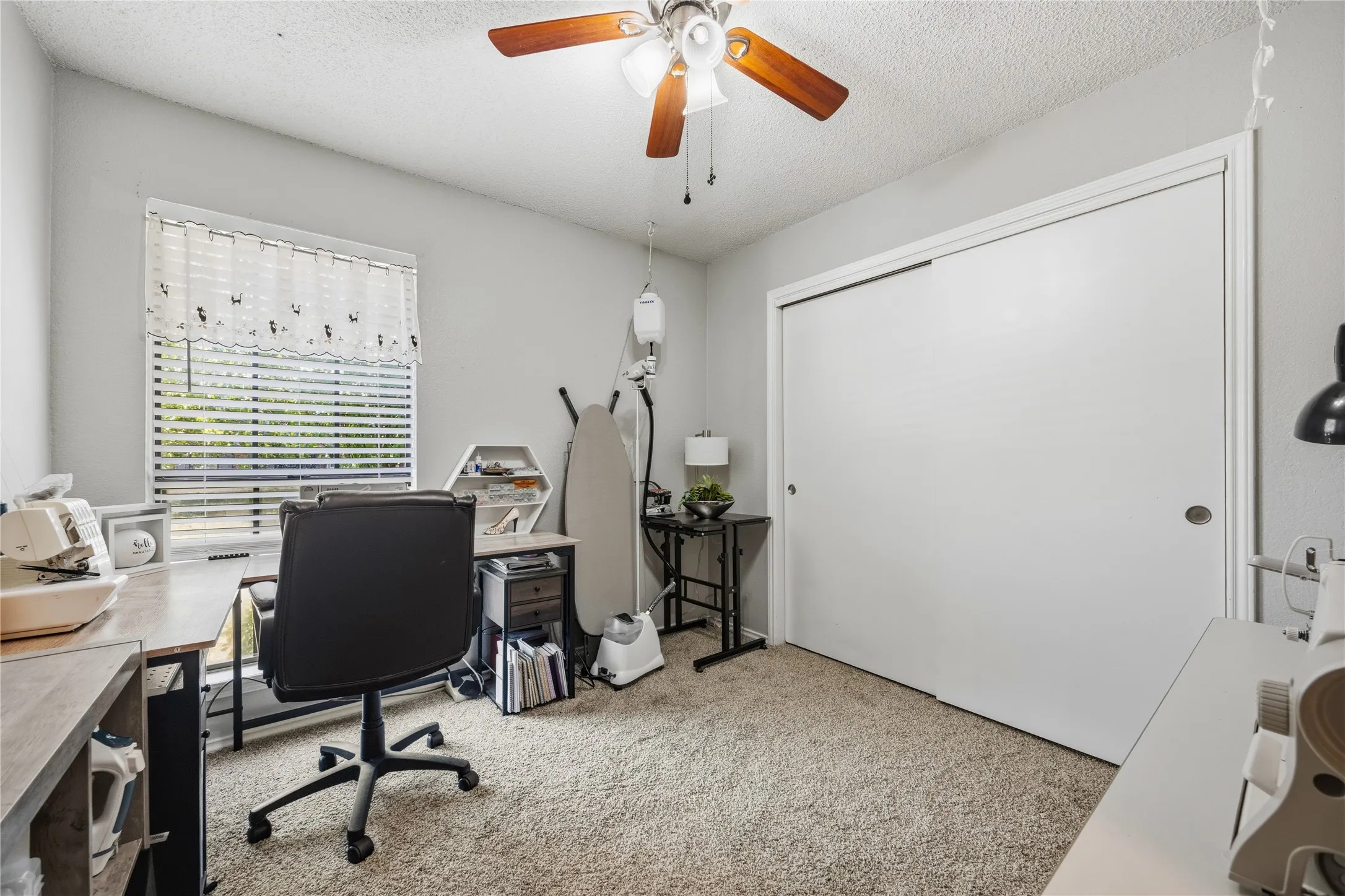Single Family Residence For Sale in Tarrant County , 4787 Wineberry Drive, Fort Worth, Texas 76137, 4 Bedroom, 2 Bathroom, 2 Garage spaces, 1,692 Sqft, built in 1986, mls#21351052, Real Estate Agent in Fort Worth, Homes For Sale in Tarrant county, Homes For Sale in Fort Worth, Realtor in Fort Worth Texas, Real Estate Brokerage Independent Realty Texas, Luminita Cordes Realtor