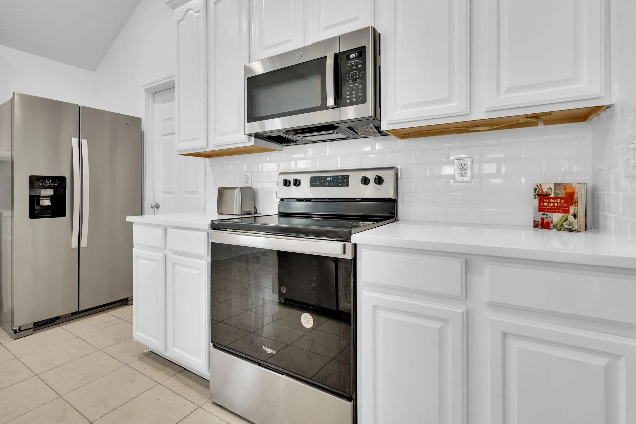 Single Family Residence For Sale in Tarrant County , 3908 Cloud Cover Road, Fort Worth, Texas 76262, 4 Bedroom, 2 Bathroom, 2 Garage spaces, 1,766 Sqft, built in 2008, mls#21351449, Real Estate Agent in Fort Worth, Homes For Sale in Tarrant county, Homes For Sale in Fort Worth, Realtor in Fort Worth Texas, Real Estate Brokerage Independent Realty Texas, Luminita Cordes Realtor