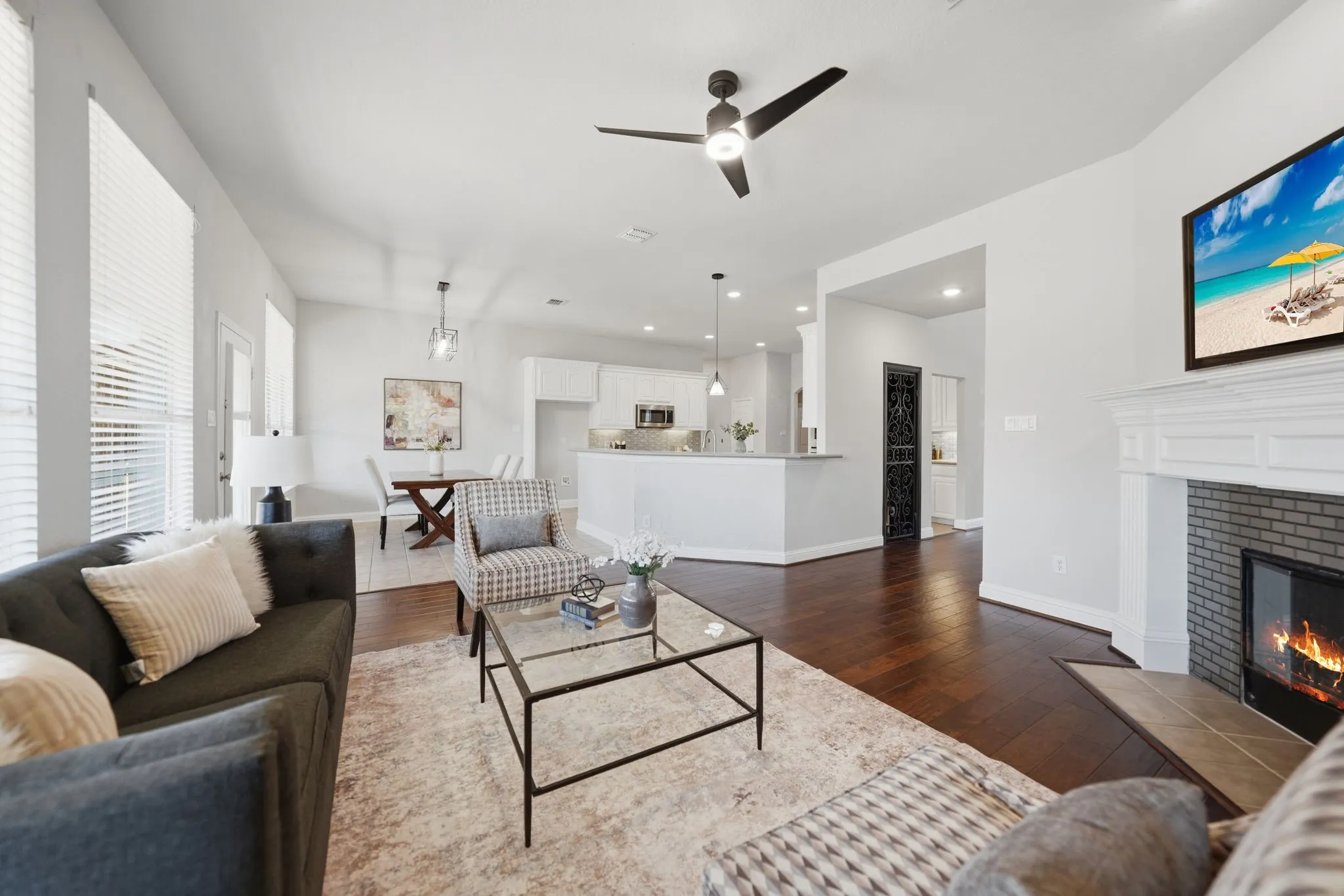 Single Family Residence For Sale in Denton County , 3475 Pilgrim Drive, Frisco, Texas 75034, 4 Bedroom, 4 Bathroom, 2 Garage spaces, 3,569 Sqft, built in 2005, mls#21351476, Real Estate Agent in Frisco, Homes For Sale in Denton county, Homes For Sale in Frisco, Realtor in Frisco Texas, Real Estate Brokerage Independent Realty Texas, Luminita Cordes Realtor