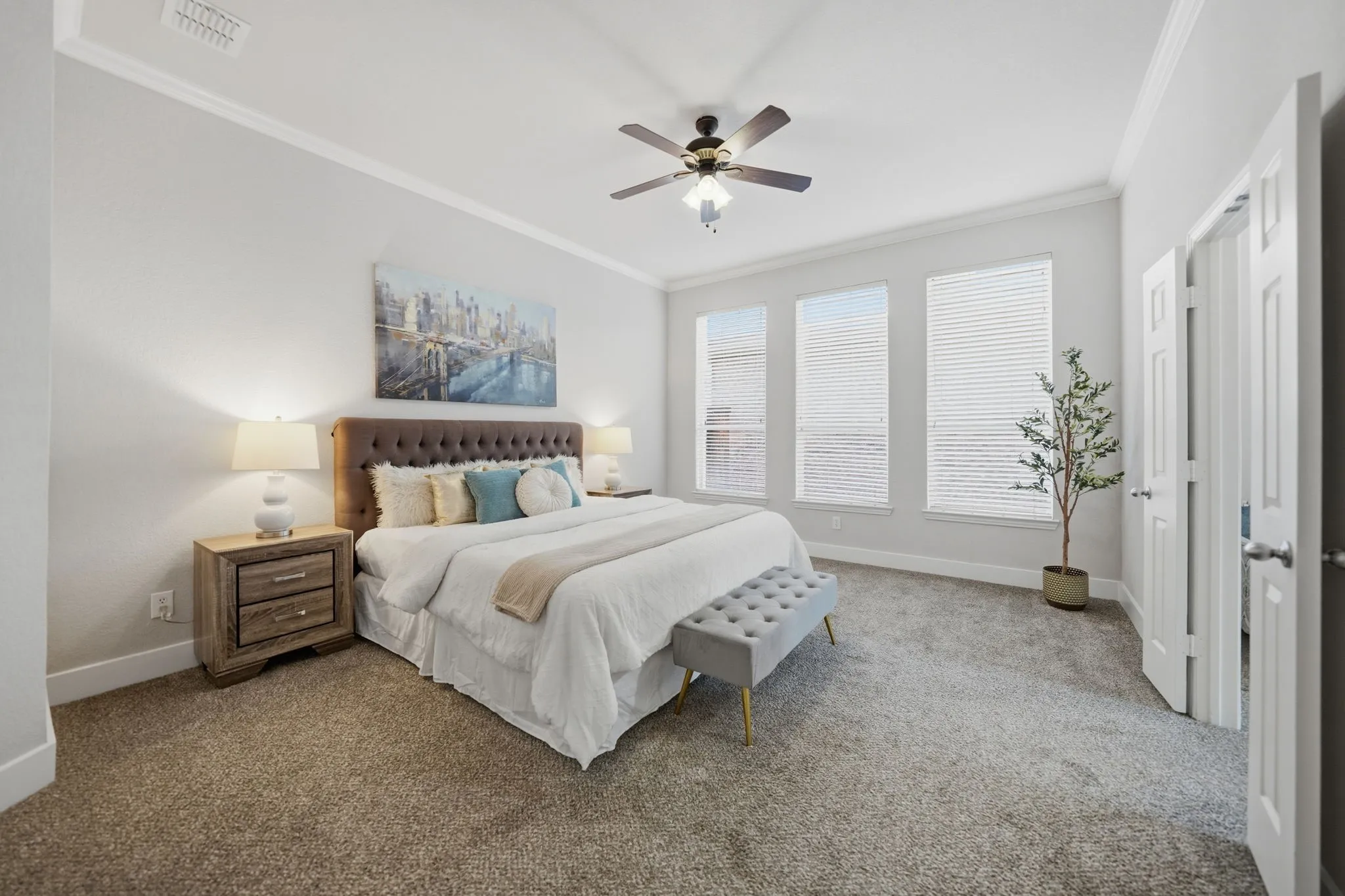 Single Family Residence For Sale in Denton County , 3475 Pilgrim Drive, Frisco, Texas 75034, 4 Bedroom, 4 Bathroom, 2 Garage spaces, 3,569 Sqft, built in 2005, mls#21351476, Real Estate Agent in Frisco, Homes For Sale in Denton county, Homes For Sale in Frisco, Realtor in Frisco Texas, Real Estate Brokerage Independent Realty Texas, Luminita Cordes Realtor