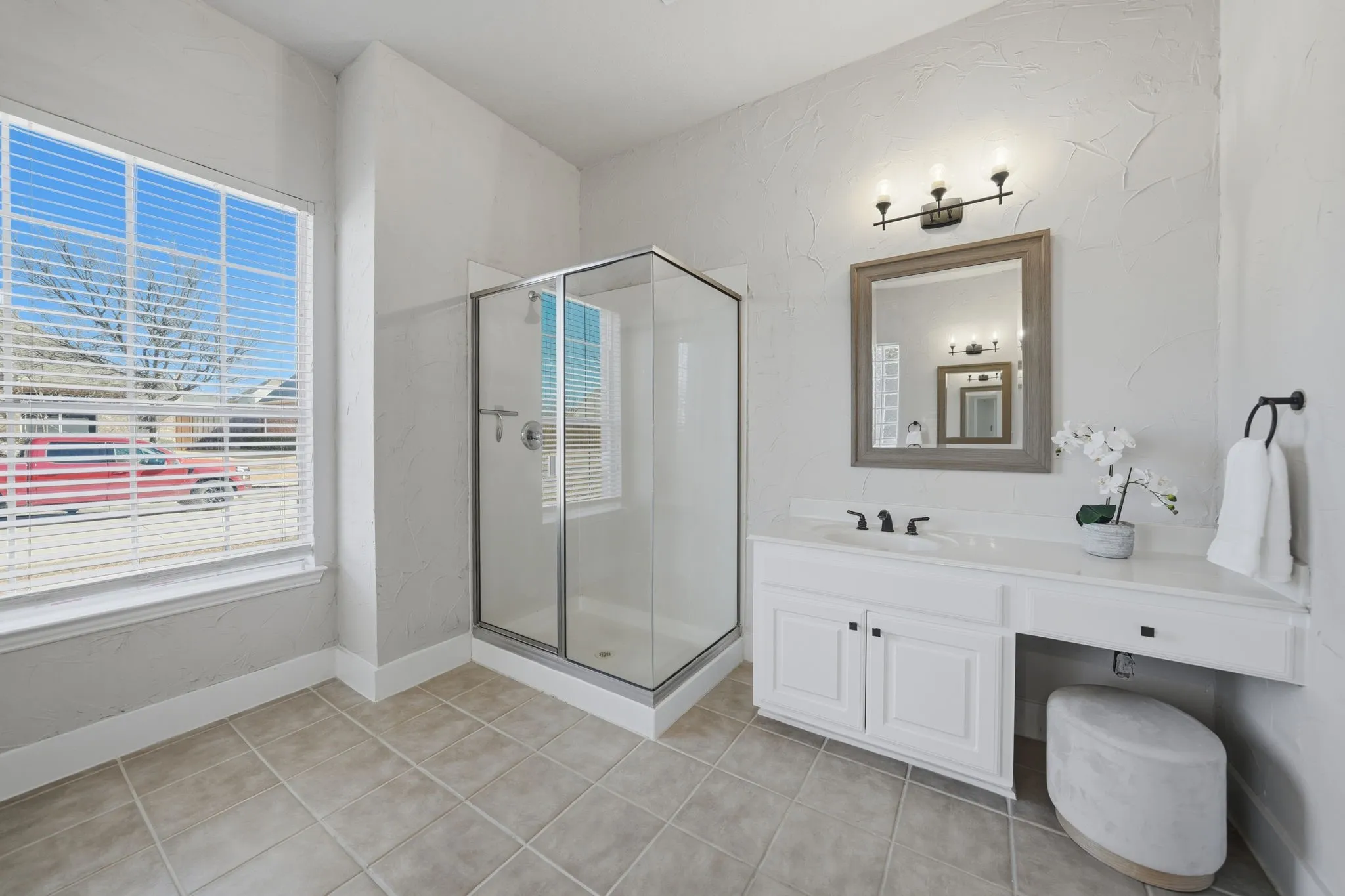 Single Family Residence For Sale in Denton County , 3475 Pilgrim Drive, Frisco, Texas 75034, 4 Bedroom, 4 Bathroom, 2 Garage spaces, 3,569 Sqft, built in 2005, mls#21351476, Real Estate Agent in Frisco, Homes For Sale in Denton county, Homes For Sale in Frisco, Realtor in Frisco Texas, Real Estate Brokerage Independent Realty Texas, Luminita Cordes Realtor
