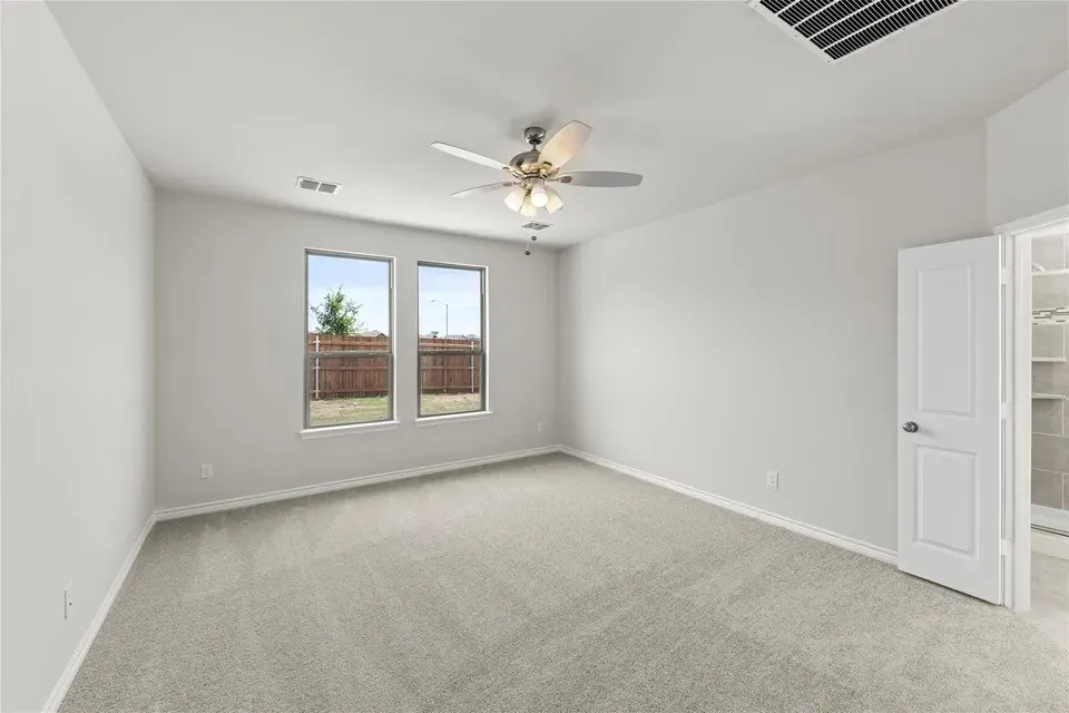 Single Family Residence For Sale in Tarrant County , 2845 Rose Heath Lane, Fort Worth, Texas 76108, 4 Bedroom, 3 Bathroom, 2 Garage spaces, 2,496 Sqft, built in 2022, mls#21351132, Real Estate Agent in Fort Worth, Homes For Sale in Tarrant county, Homes For Sale in Fort Worth, Realtor in Fort Worth Texas, Real Estate Brokerage Independent Realty Texas, Luminita Cordes Realtor