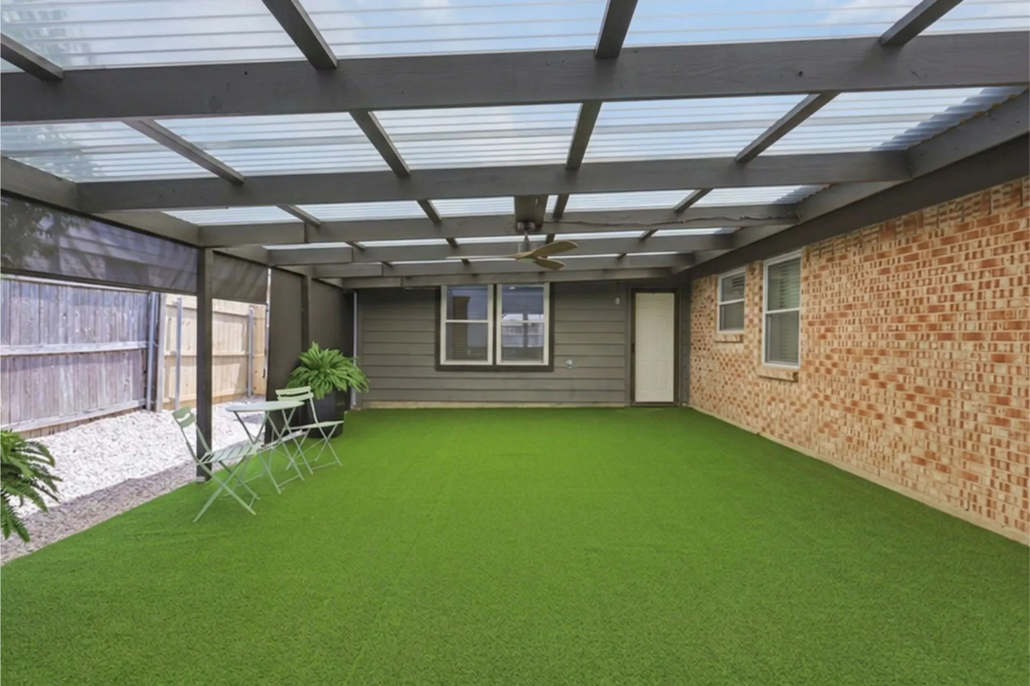 Single Family Residence For Sale in Dallas County , 12319 Sunland Street, Dallas, Texas 75218, 3 Bedroom, 3 Bathroom, 2 Garage spaces, 1,669 Sqft, built in 1962, mls#21339057, Real Estate Agent in Dallas, Homes For Sale in Dallas county, Homes For Sale in Dallas, Realtor in Dallas Texas, Real Estate Brokerage Independent Realty Texas, Luminita Cordes Realtor