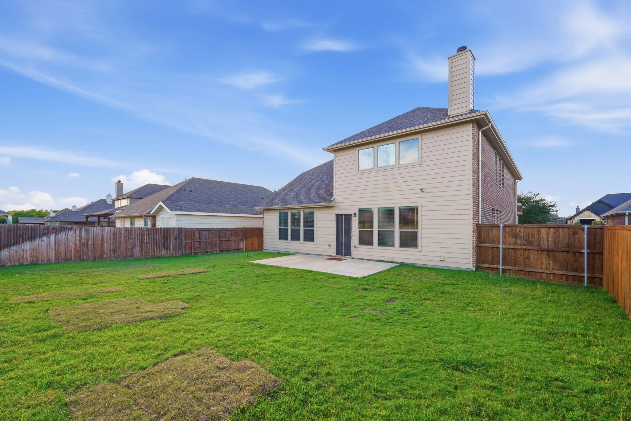 Single Family Residence For Rent in Denton County , 2208 Gregory Creek Drive, Little Elm, Texas 75068, 5 Bedroom, 3 Bathroom, 2 Garage spaces, 3,262 Sqft, built in 2014, mls#21351509, Real Estate Agent in Little Elm, Homes For Rent in Denton county, Homes For Rent in Little Elm, Realtor in Little Elm Texas, Real Estate Brokerage Independent Realty Texas, Luminita Cordes Realtor