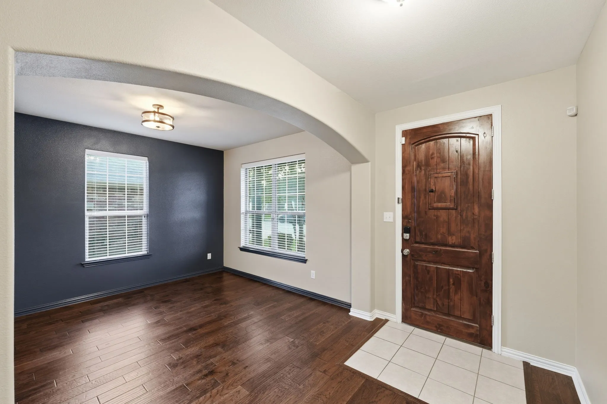Single Family Residence For Rent in Denton County , 2208 Gregory Creek Drive, Little Elm, Texas 75068, 5 Bedroom, 3 Bathroom, 2 Garage spaces, 3,262 Sqft, built in 2014, mls#21351509, Real Estate Agent in Little Elm, Homes For Rent in Denton county, Homes For Rent in Little Elm, Realtor in Little Elm Texas, Real Estate Brokerage Independent Realty Texas, Luminita Cordes Realtor