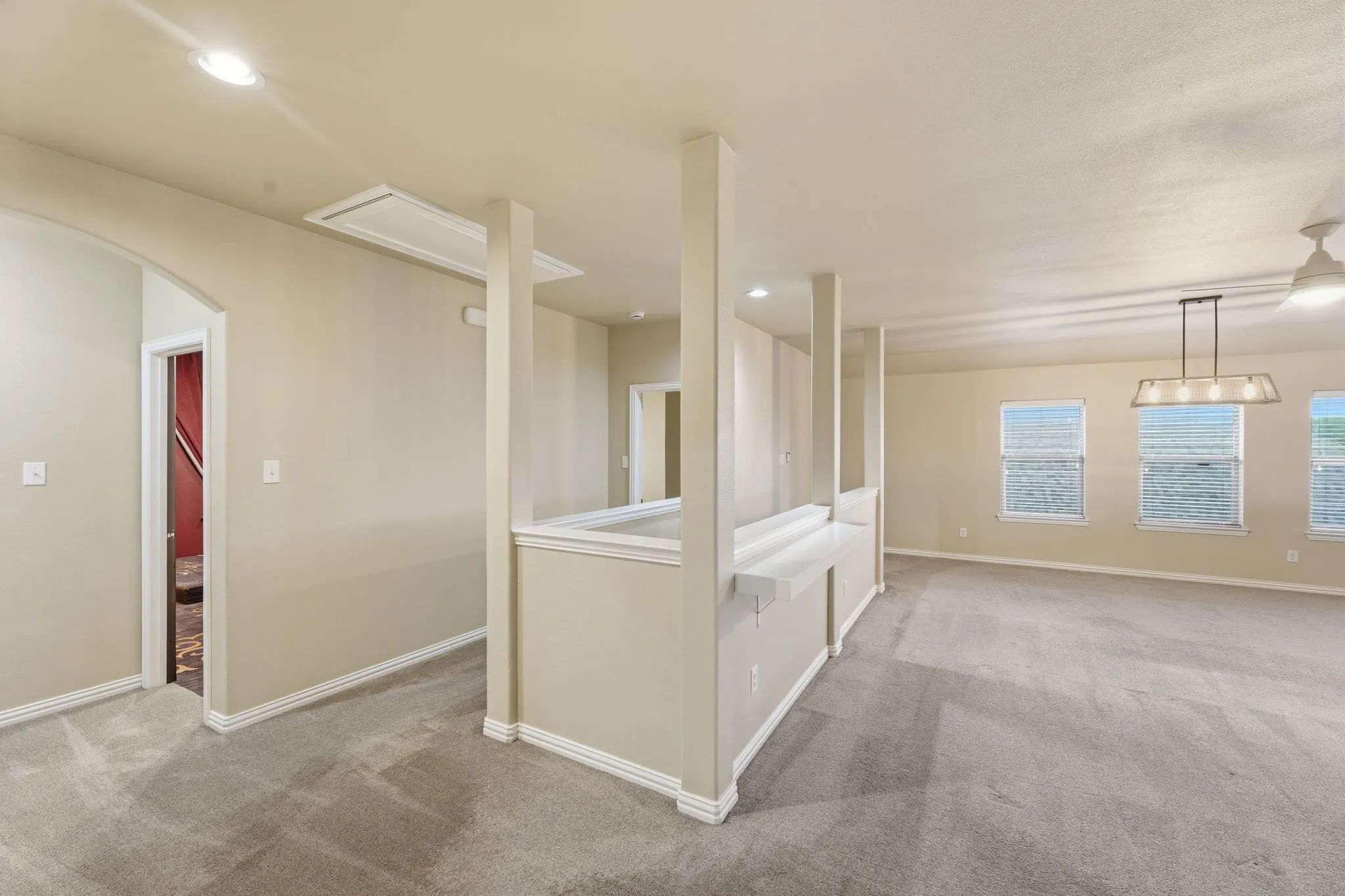 Single Family Residence For Rent in Denton County , 2208 Gregory Creek Drive, Little Elm, Texas 75068, 5 Bedroom, 3 Bathroom, 2 Garage spaces, 3,262 Sqft, built in 2014, mls#21351509, Real Estate Agent in Little Elm, Homes For Rent in Denton county, Homes For Rent in Little Elm, Realtor in Little Elm Texas, Real Estate Brokerage Independent Realty Texas, Luminita Cordes Realtor