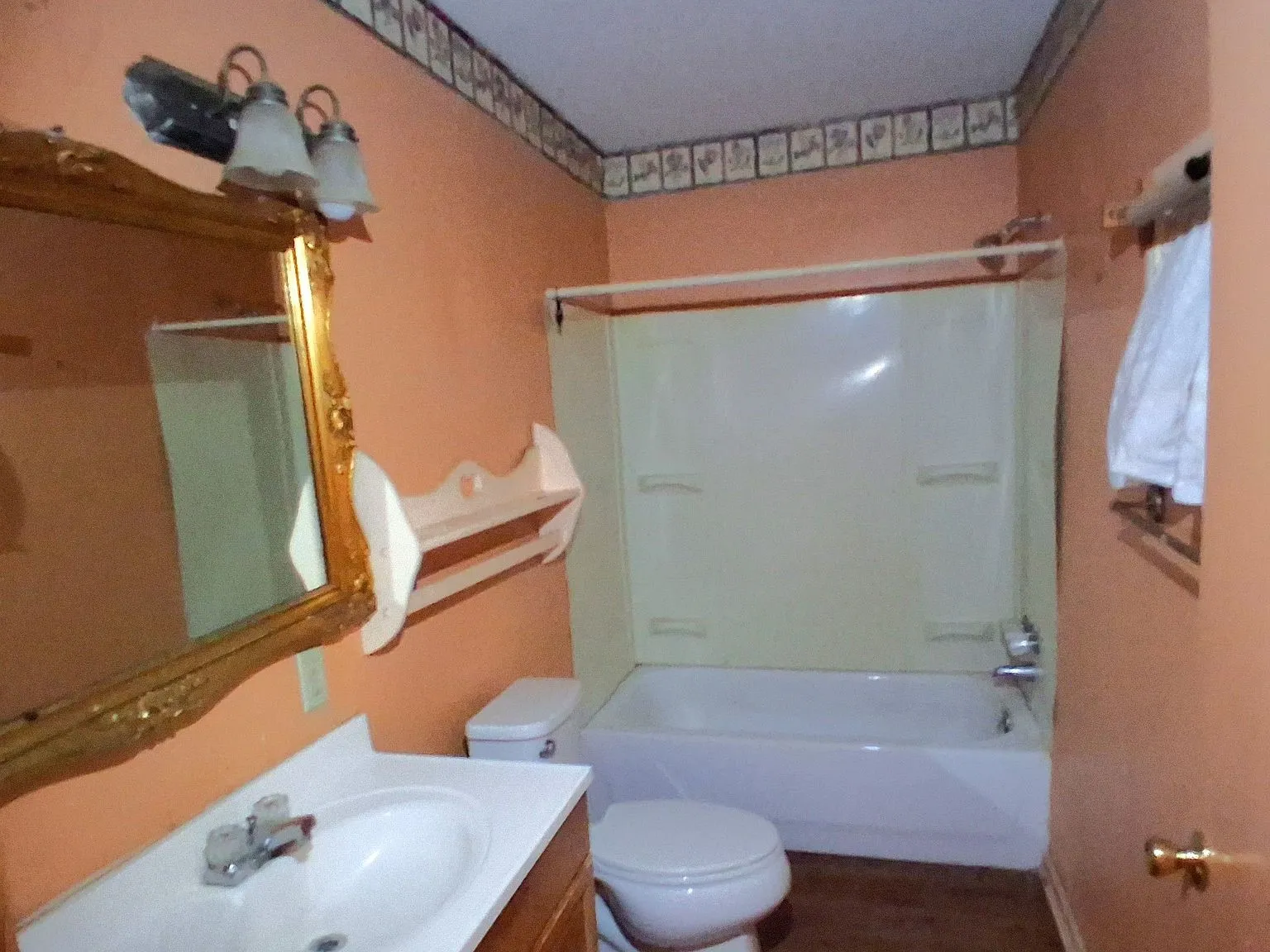Single Family Residence For Sale in Cass County , 3200 Fm 1399, Linden, Texas 75563, 4 Bedroom, 3 Bathroom, Garage spaces, 2,224 Sqft, built in 1980, mls#21345995, Real Estate Agent in Linden, Homes For Sale in Cass county, Homes For Sale in Linden, Realtor in Linden Texas, Real Estate Brokerage Independent Realty Texas, Luminita Cordes Realtor