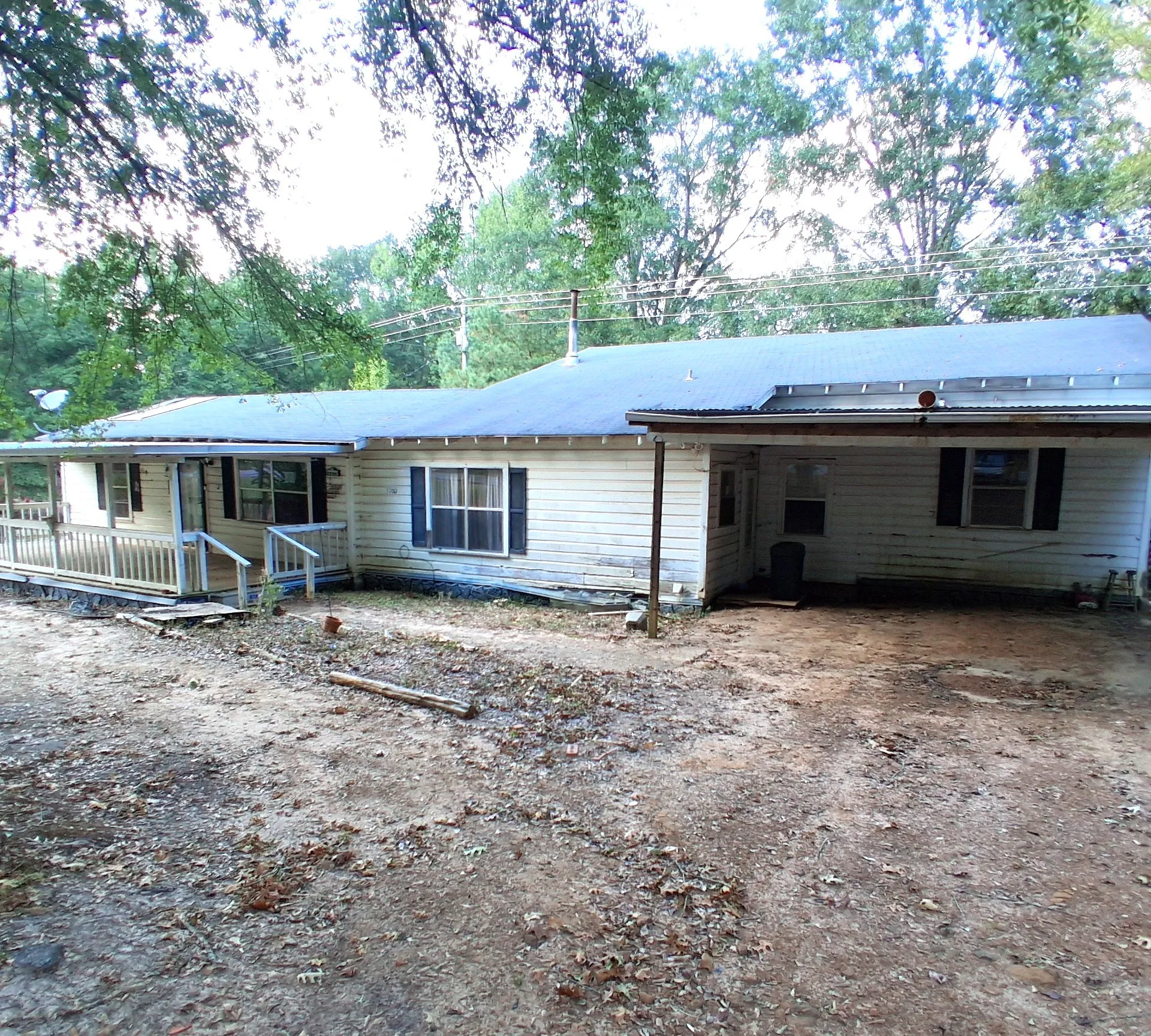 Single Family Residence For Sale in Cass County , 3200 Fm 1399, Linden, Texas 75563, 4 Bedroom, 3 Bathroom, Garage spaces, 2,224 Sqft, built in 1980, mls#21345995, Real Estate Agent in Linden, Homes For Sale in Cass county, Homes For Sale in Linden, Realtor in Linden Texas, Real Estate Brokerage Independent Realty Texas, Luminita Cordes Realtor