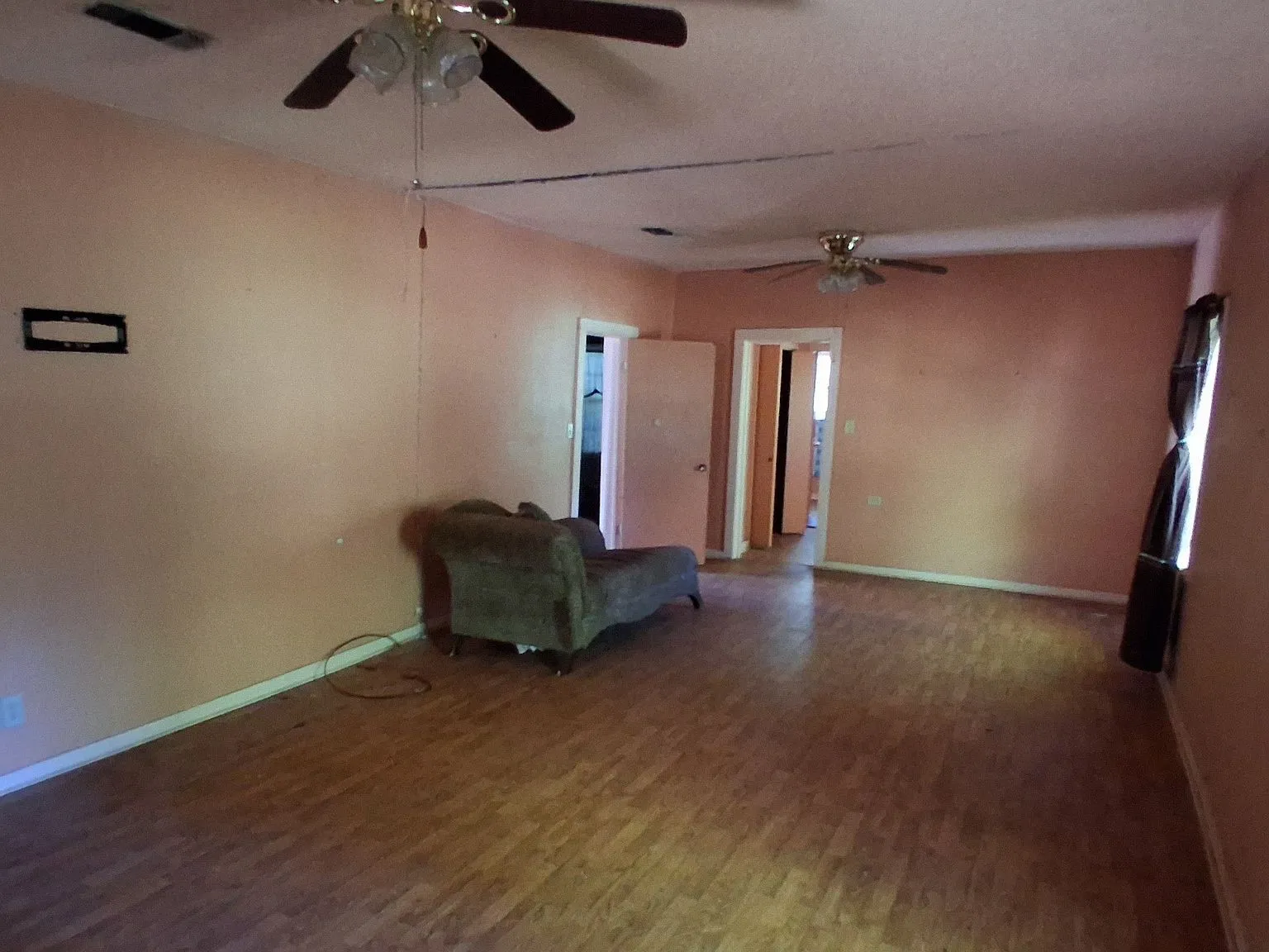 Single Family Residence For Sale in Cass County , 3200 Fm 1399, Linden, Texas 75563, 4 Bedroom, 3 Bathroom, Garage spaces, 2,224 Sqft, built in 1980, mls#21345995, Real Estate Agent in Linden, Homes For Sale in Cass county, Homes For Sale in Linden, Realtor in Linden Texas, Real Estate Brokerage Independent Realty Texas, Luminita Cordes Realtor