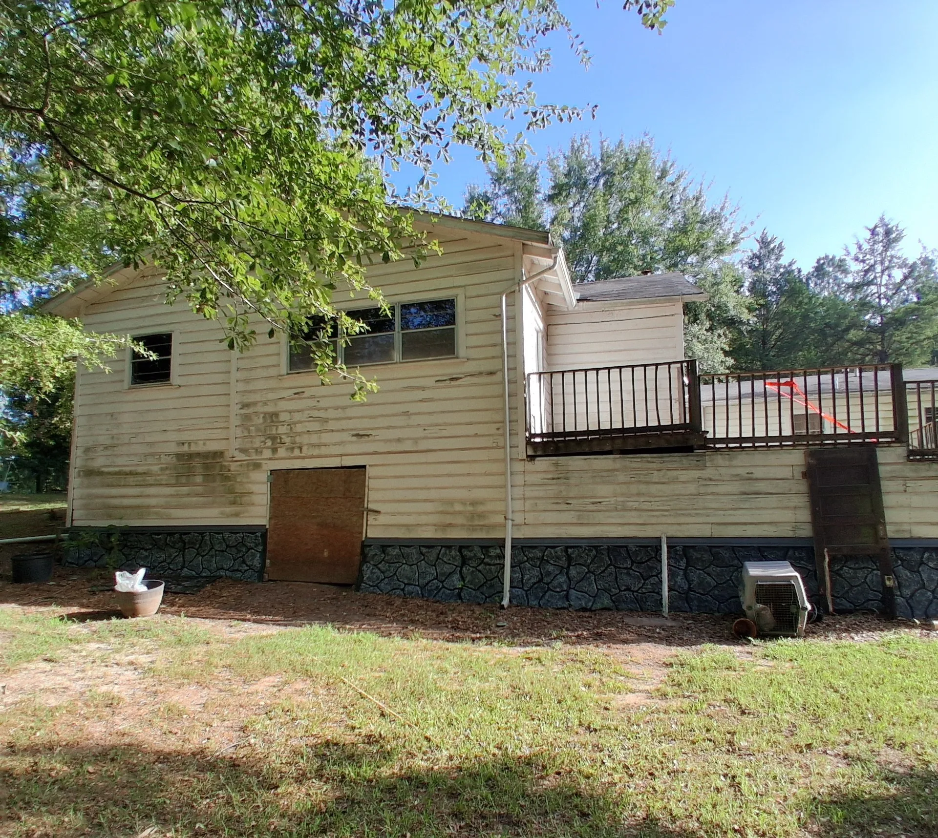 Single Family Residence For Sale in Cass County , 3200 Fm 1399, Linden, Texas 75563, 4 Bedroom, 3 Bathroom, Garage spaces, 2,224 Sqft, built in 1980, mls#21345995, Real Estate Agent in Linden, Homes For Sale in Cass county, Homes For Sale in Linden, Realtor in Linden Texas, Real Estate Brokerage Independent Realty Texas, Luminita Cordes Realtor