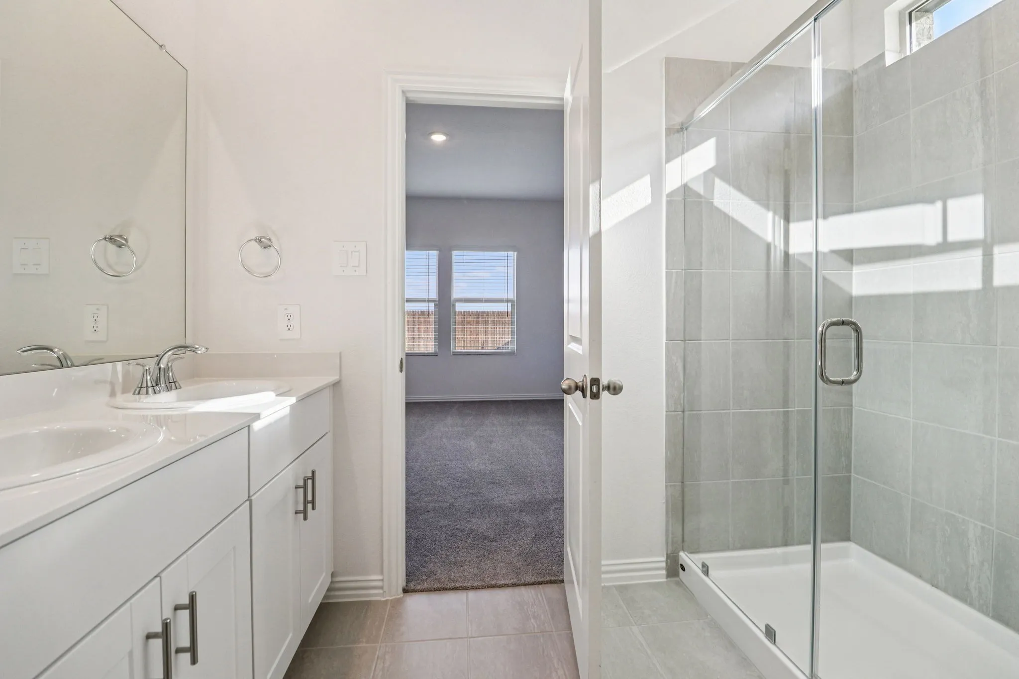 Photo is not of the actual home, but is an inspirational photo of builder’s model home and may depict options, furnishings, and/or decorator features that are not included.