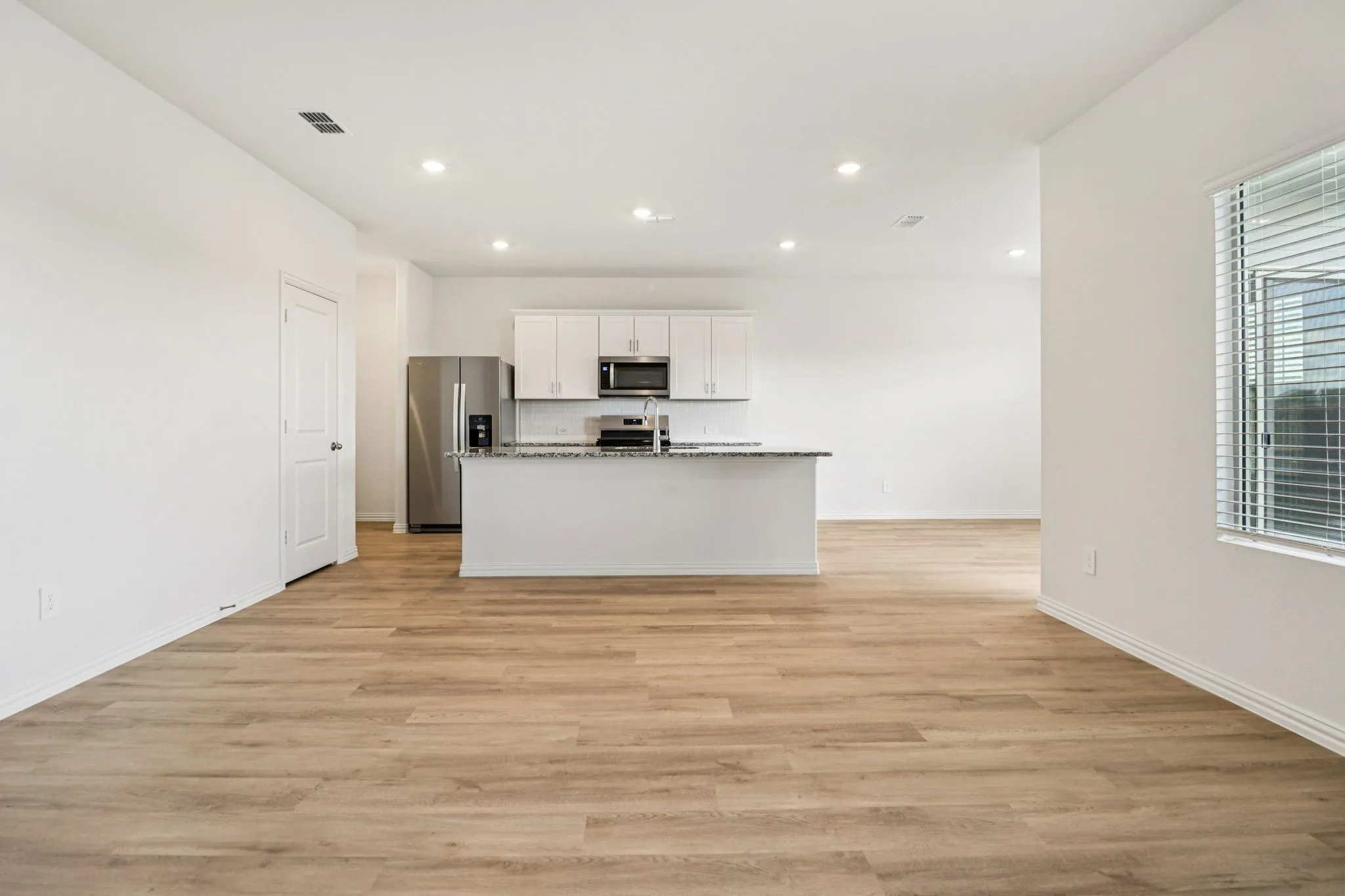 Photo is not of the actual home, but is an inspirational photo of builder’s model home and may depict options, furnishings, and/or decorator features that are not included.