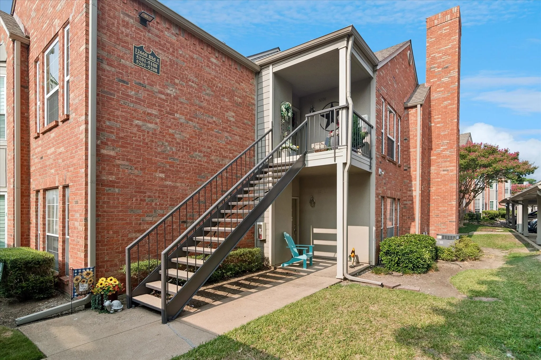 Condominium For Sale in Dallas County , 12660 Hillcrest Road 5208, Dallas, Texas 75230, 2 Bedroom, 2 Bathroom, Garage spaces, 1,144 Sqft, built in 1986, mls#21351095, Real Estate Agent in Dallas, Homes For Sale in Dallas county, Homes For Sale in Dallas, Realtor in Dallas Texas, Real Estate Brokerage Independent Realty Texas, Luminita Cordes Realtor
