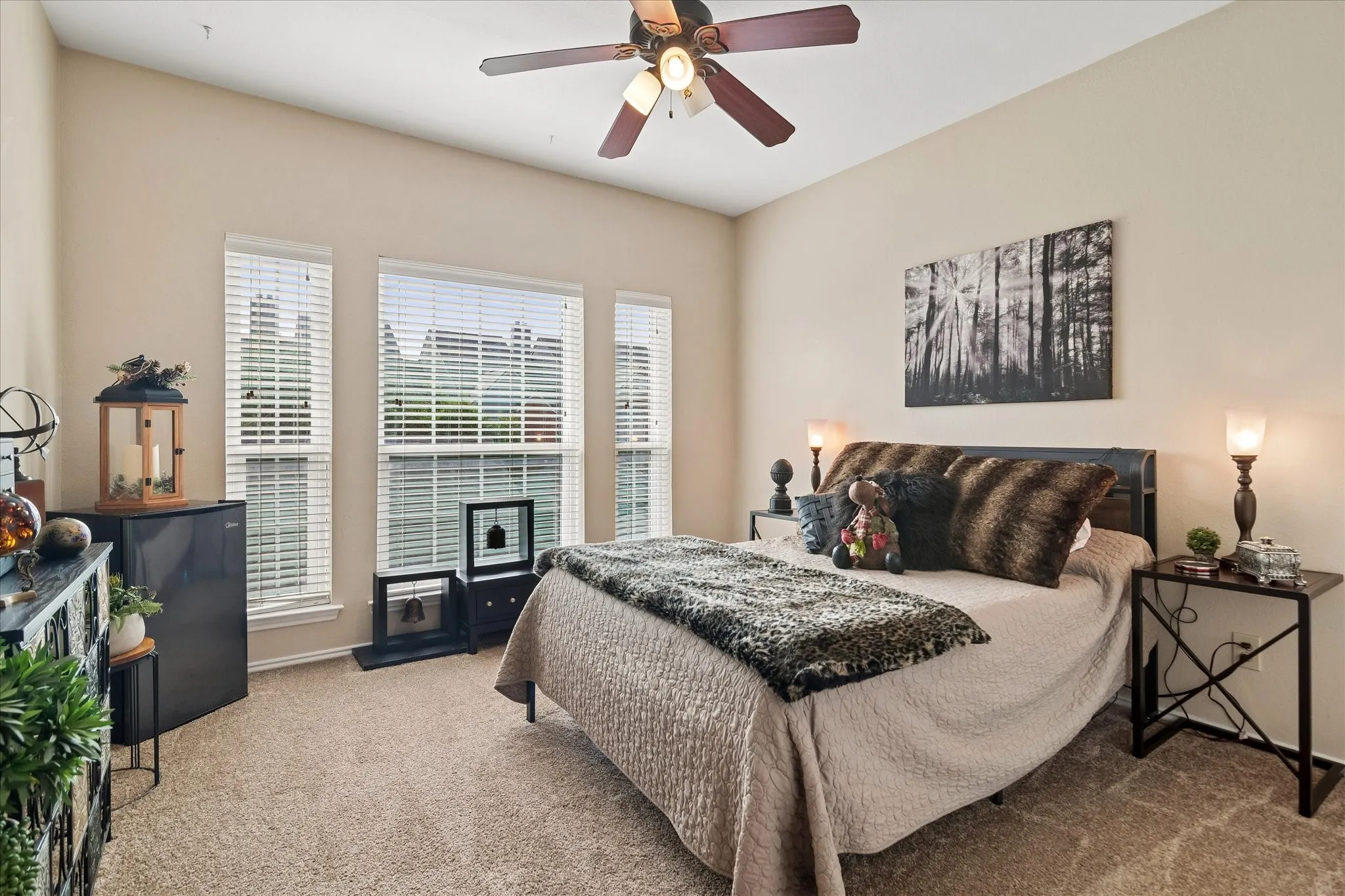 Condominium For Sale in Dallas County , 12660 Hillcrest Road 5208, Dallas, Texas 75230, 2 Bedroom, 2 Bathroom, Garage spaces, 1,144 Sqft, built in 1986, mls#21351095, Real Estate Agent in Dallas, Homes For Sale in Dallas county, Homes For Sale in Dallas, Realtor in Dallas Texas, Real Estate Brokerage Independent Realty Texas, Luminita Cordes Realtor