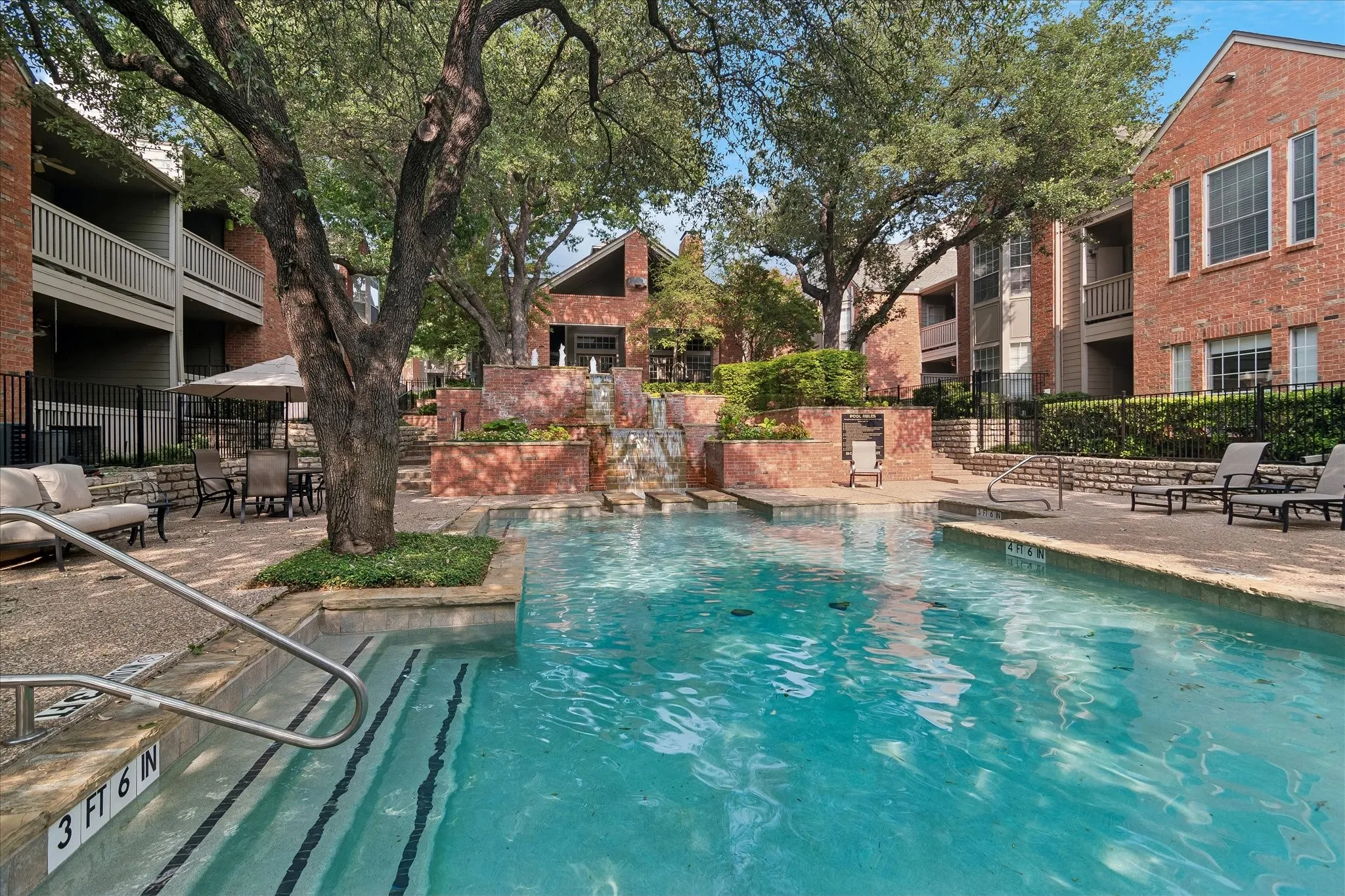 Condominium For Sale in Dallas County , 12660 Hillcrest Road 5208, Dallas, Texas 75230, 2 Bedroom, 2 Bathroom, Garage spaces, 1,144 Sqft, built in 1986, mls#21351095, Real Estate Agent in Dallas, Homes For Sale in Dallas county, Homes For Sale in Dallas, Realtor in Dallas Texas, Real Estate Brokerage Independent Realty Texas, Luminita Cordes Realtor