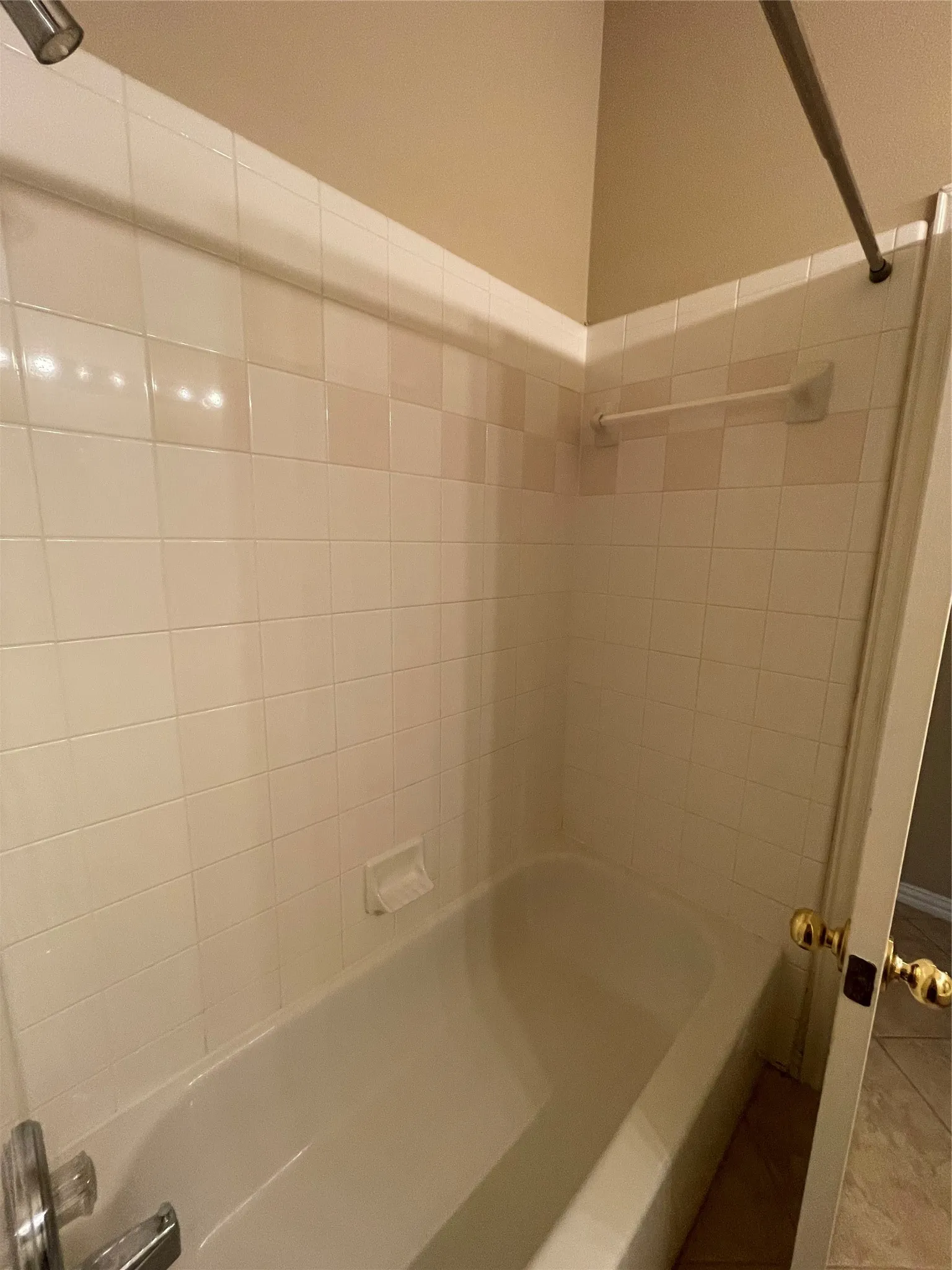 Single Family Residence For Rent in Collin County , 1004 Royal Oaks Drive, Mc Kinney, Texas 75072, 4 Bedroom, 2 Bathroom, 2 Garage spaces, 2,170 Sqft, built in 2002, mls#21351535, Real Estate Agent in Mc Kinney, Homes For Rent in Collin county, Homes For Rent in Mc Kinney, Realtor in Mc Kinney Texas, Real Estate Brokerage Independent Realty Texas, Luminita Cordes Realtor