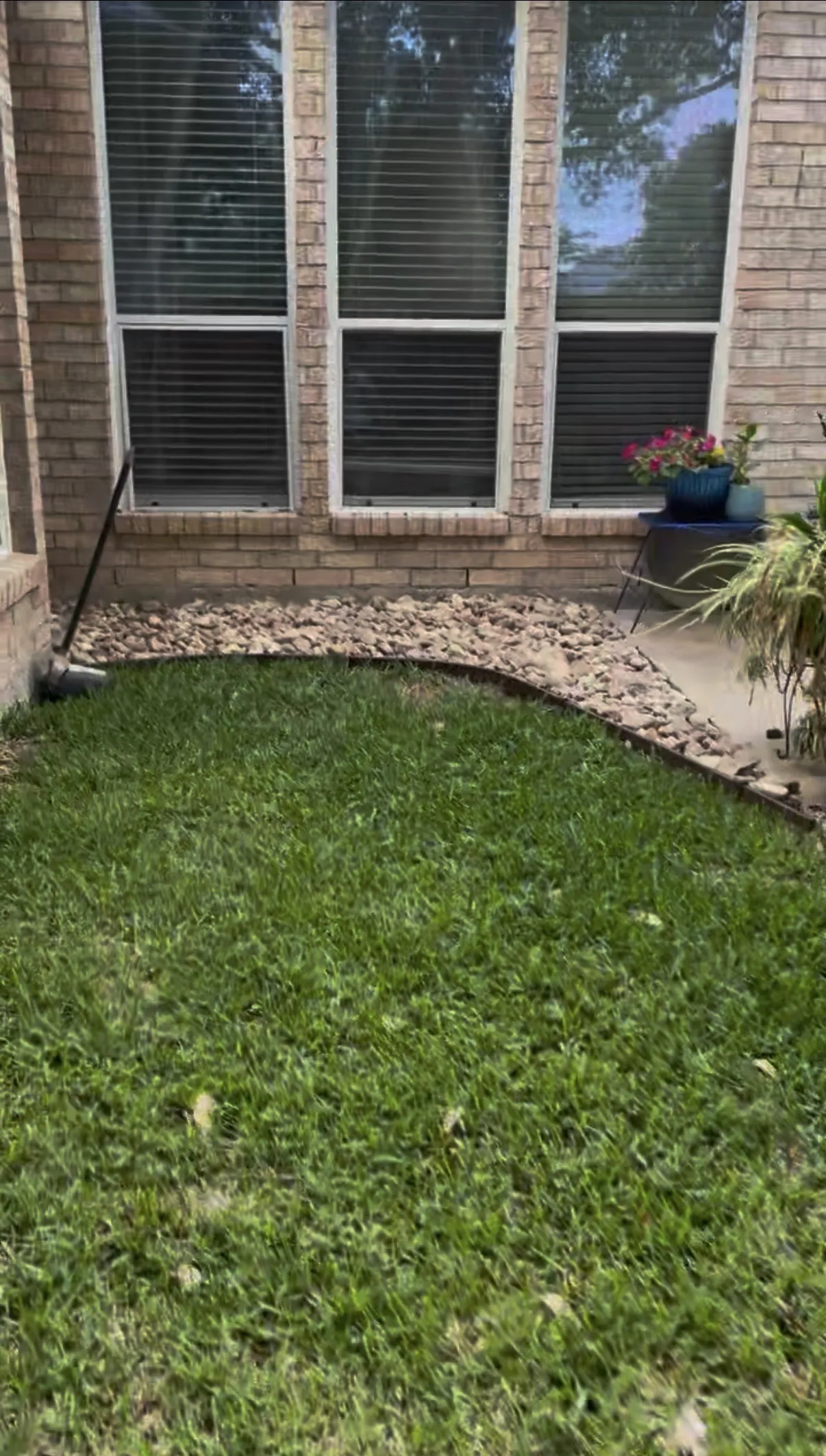 Single Family Residence For Rent in Collin County , 1004 Royal Oaks Drive, Mc Kinney, Texas 75072, 4 Bedroom, 2 Bathroom, 2 Garage spaces, 2,170 Sqft, built in 2002, mls#21351535, Real Estate Agent in Mc Kinney, Homes For Rent in Collin county, Homes For Rent in Mc Kinney, Realtor in Mc Kinney Texas, Real Estate Brokerage Independent Realty Texas, Luminita Cordes Realtor