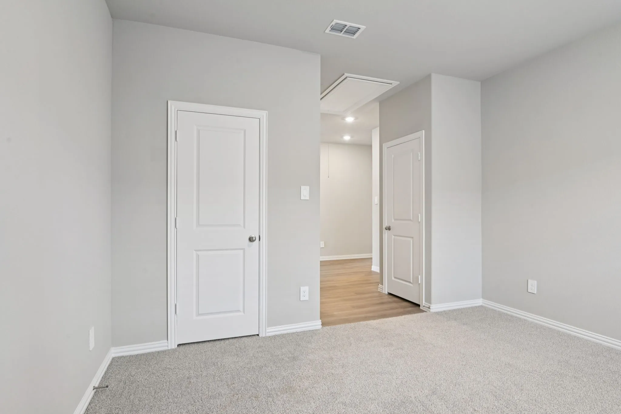 Photo is not of the actual home, but is an inspirational photo of builder’s model home and may depict options, furnishings, and/or decorator features that are not included.