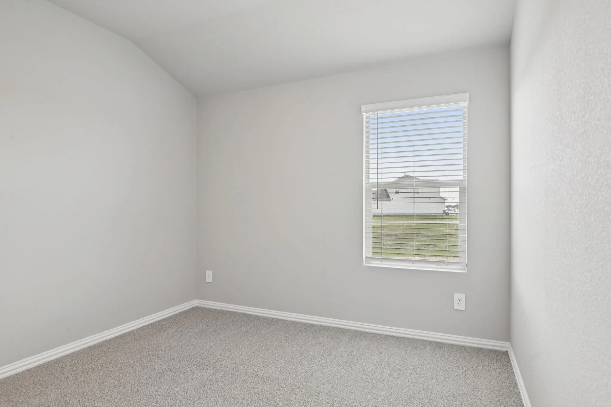 Photo is not of the actual home, but is an inspirational photo of builder’s model home and may depict options, furnishings, and/or decorator features that are not included.