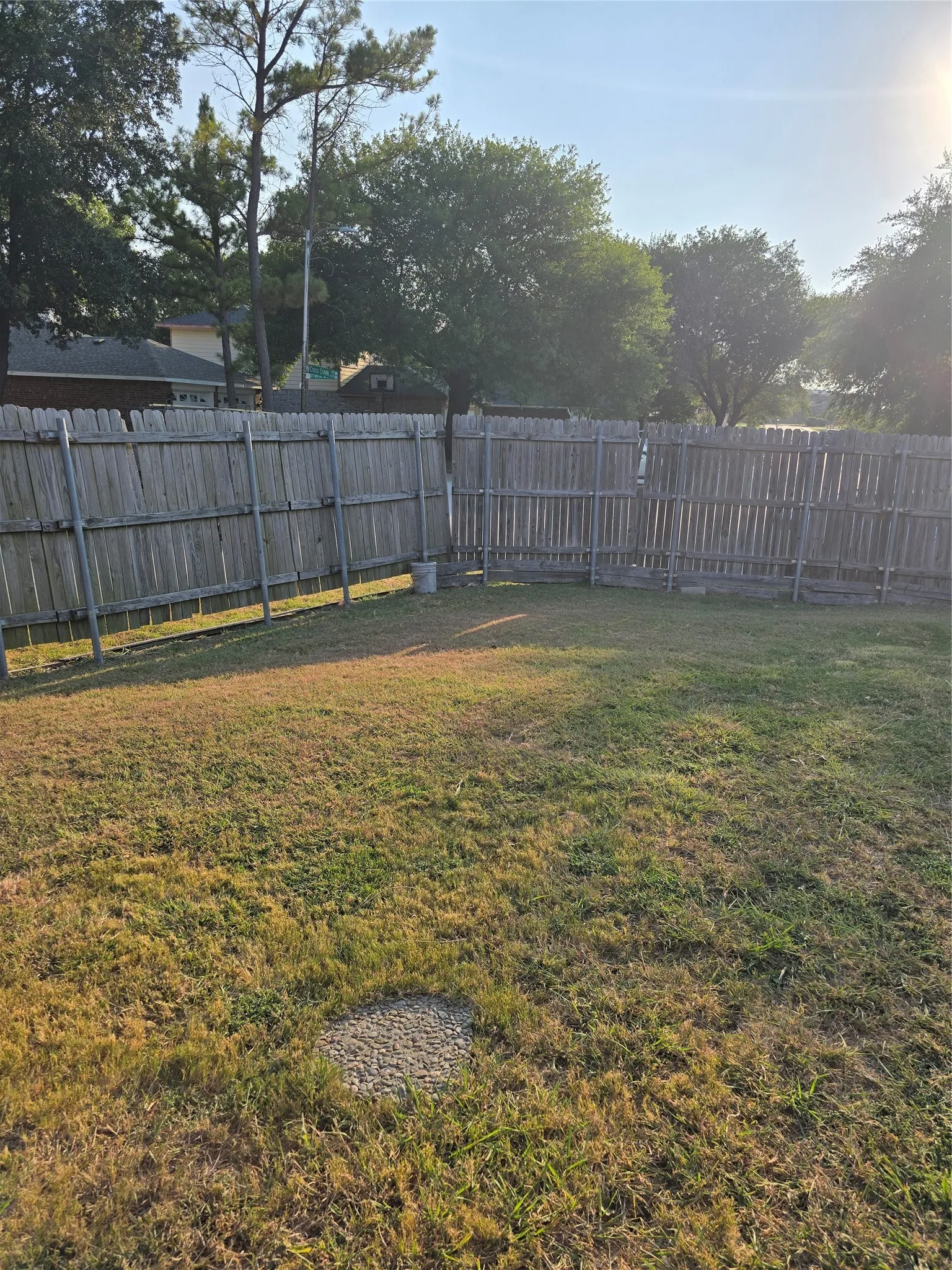 Single Family Residence For Sale in Dallas County , 3182 Cross Creek Circle, Grand Prairie, Texas 75052, 3 Bedroom, 2 Bathroom, Garage spaces, 1,620 Sqft, built in 1987, mls#21349738, Real Estate Agent in Grand Prairie, Homes For Sale in Dallas county, Homes For Sale in Grand Prairie, Realtor in Grand Prairie Texas, Real Estate Brokerage Independent Realty Texas, Luminita Cordes Realtor