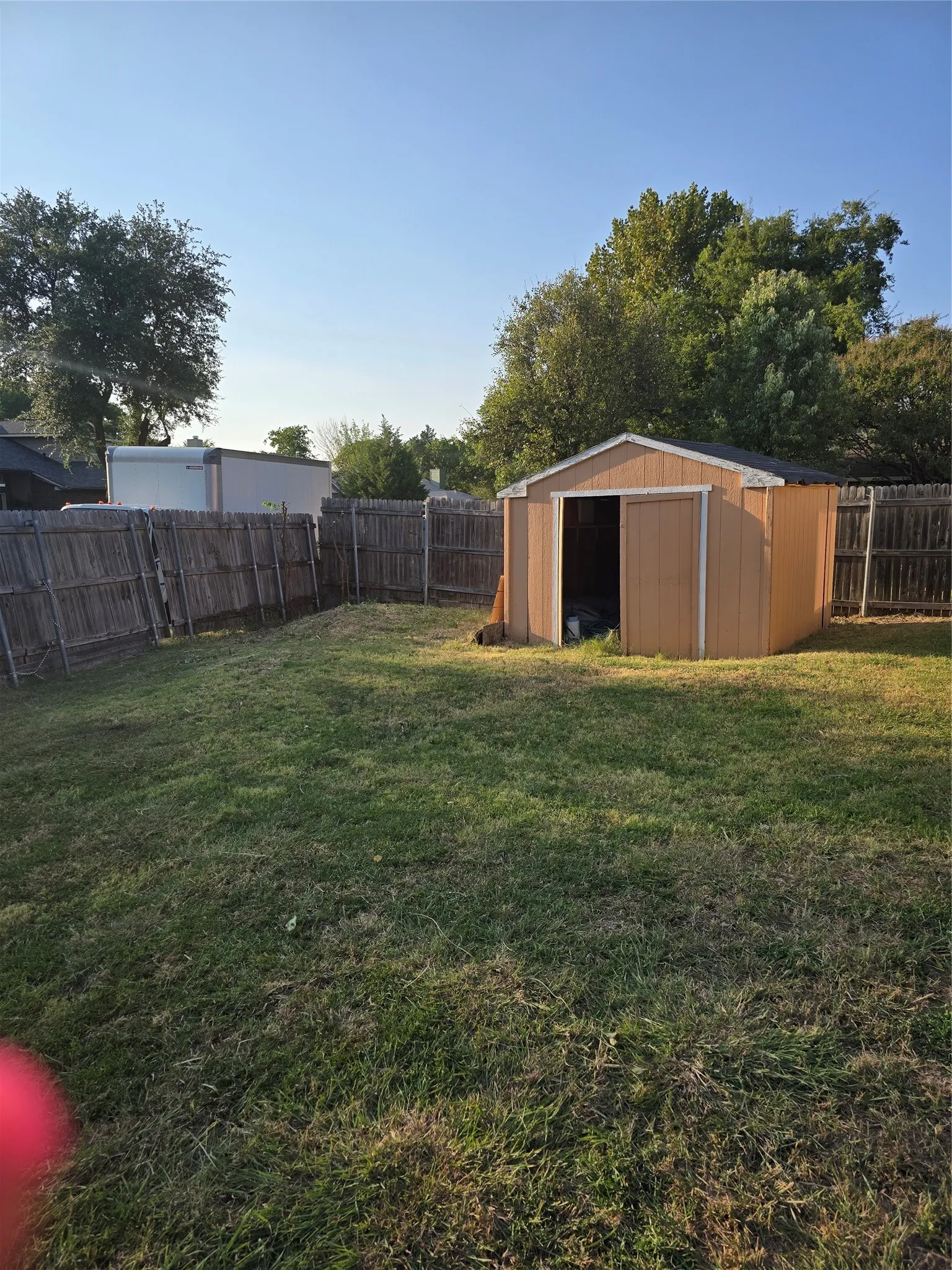 Single Family Residence For Sale in Dallas County , 3182 Cross Creek Circle, Grand Prairie, Texas 75052, 3 Bedroom, 2 Bathroom, Garage spaces, 1,620 Sqft, built in 1987, mls#21349738, Real Estate Agent in Grand Prairie, Homes For Sale in Dallas county, Homes For Sale in Grand Prairie, Realtor in Grand Prairie Texas, Real Estate Brokerage Independent Realty Texas, Luminita Cordes Realtor